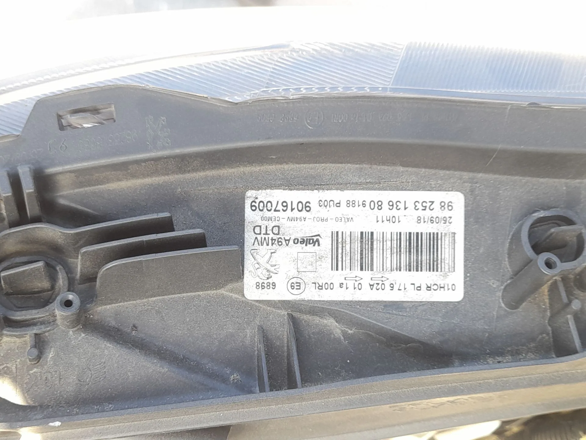 Faro Derecho para Peugeot 2008 I (Cu_)