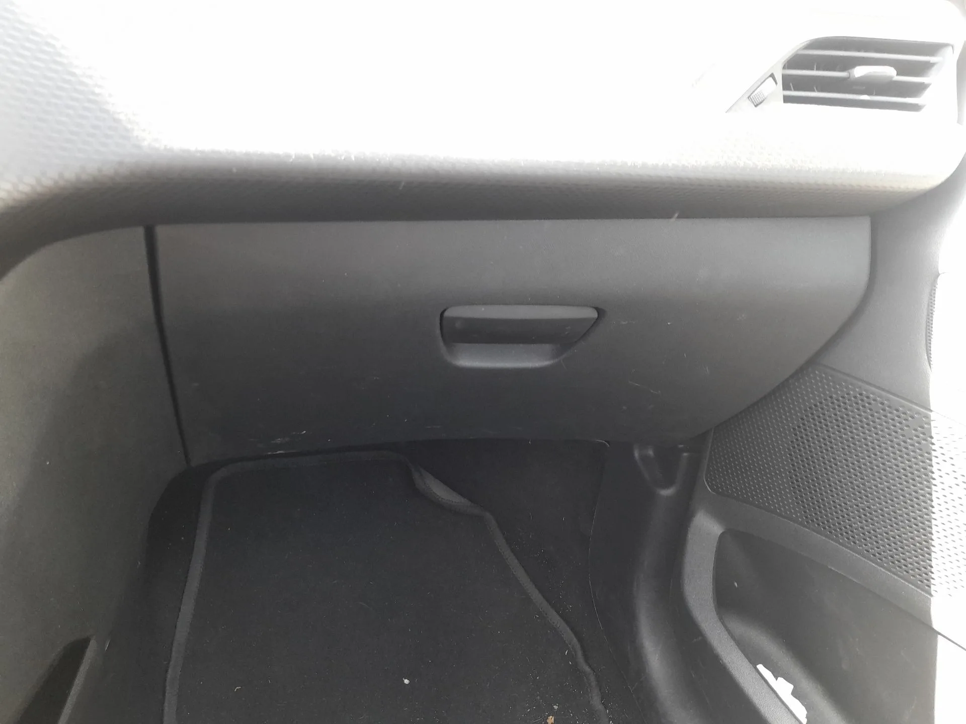 Guantera para Peugeot 2008 I (Cu_)