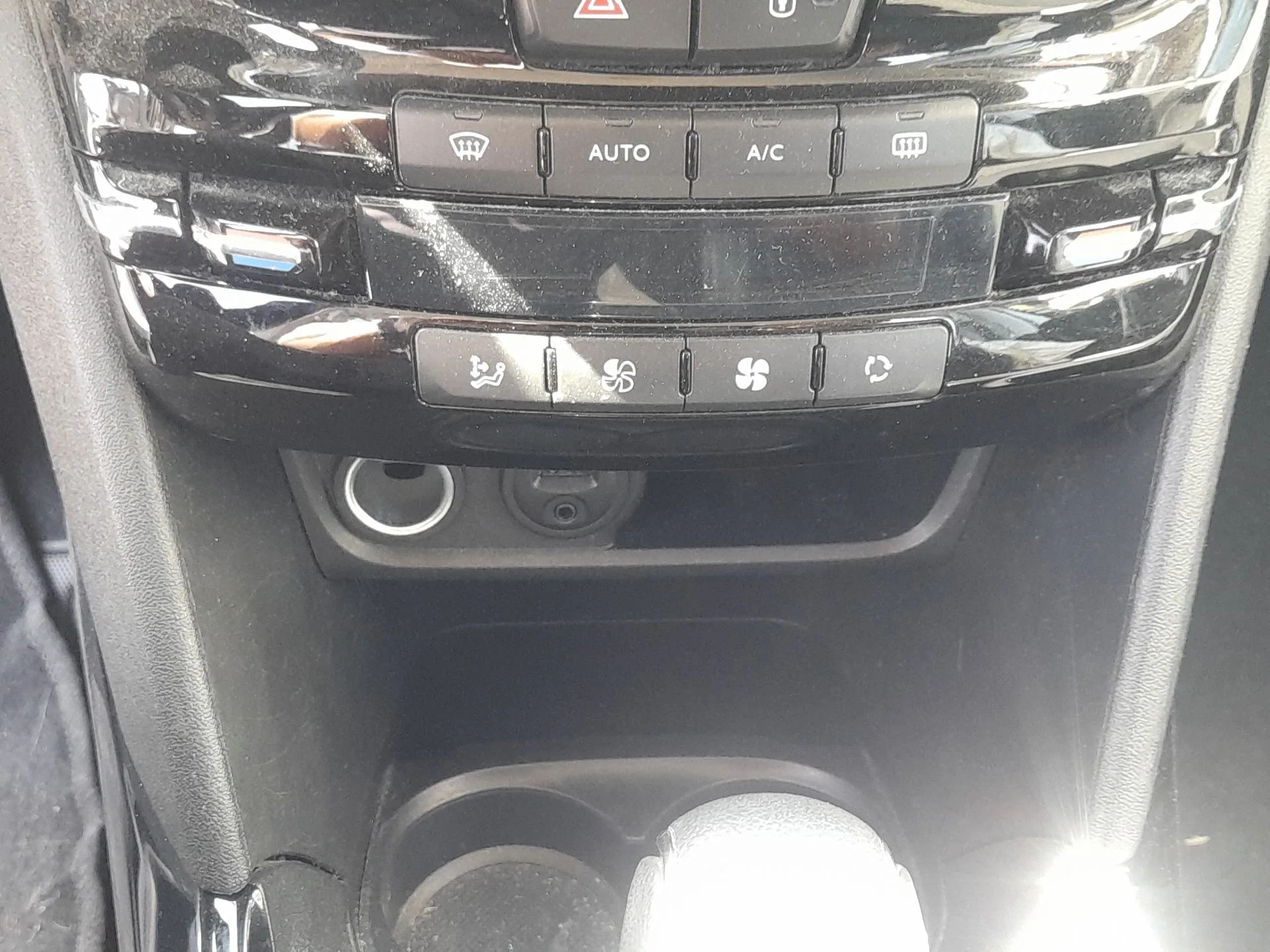 Mando Climatizador para Peugeot 2008 I (Cu_)