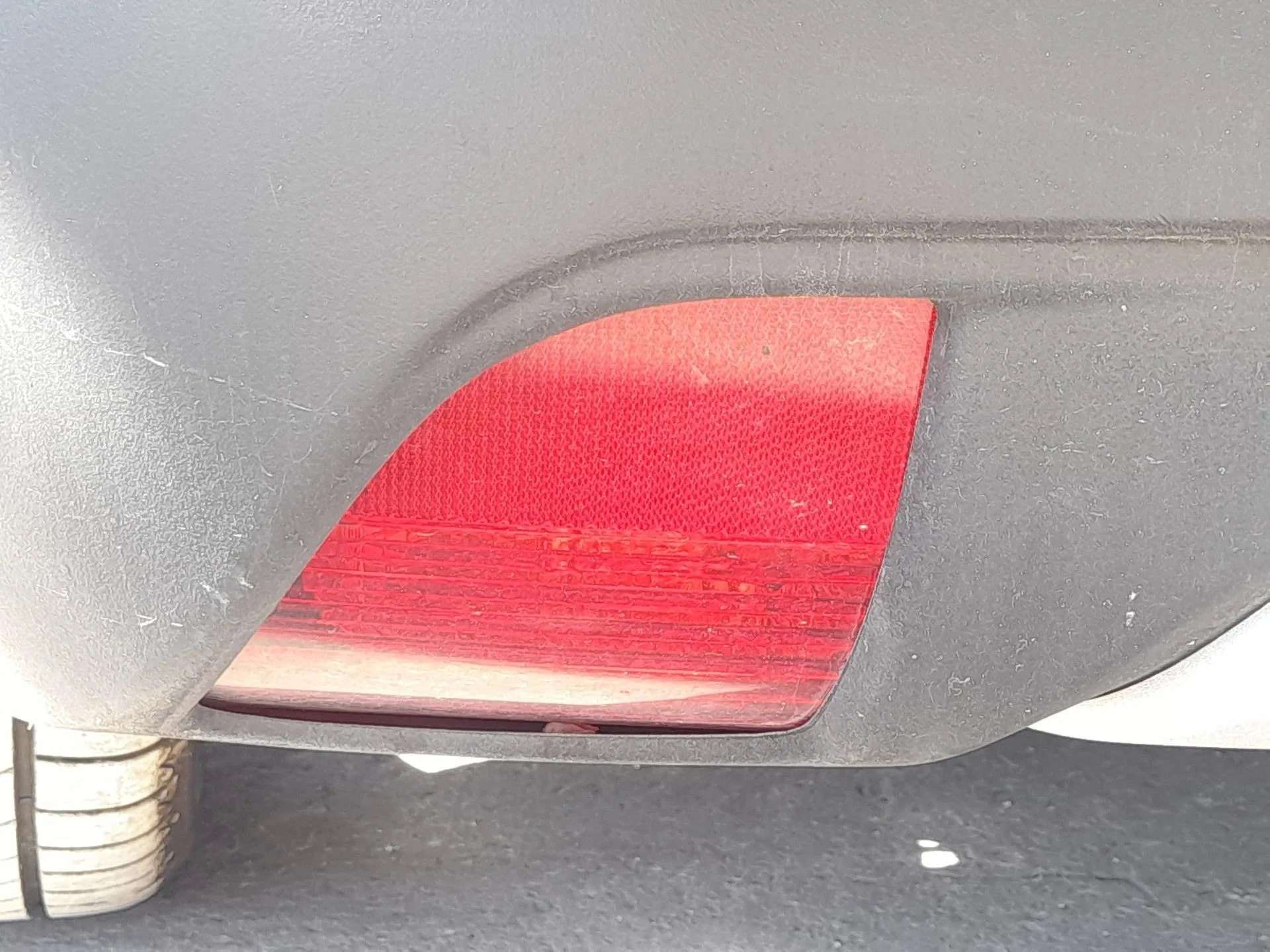 Piloto Trasero Izquierdo Paragolpes para Peugeot 2008 I (Cu_)
