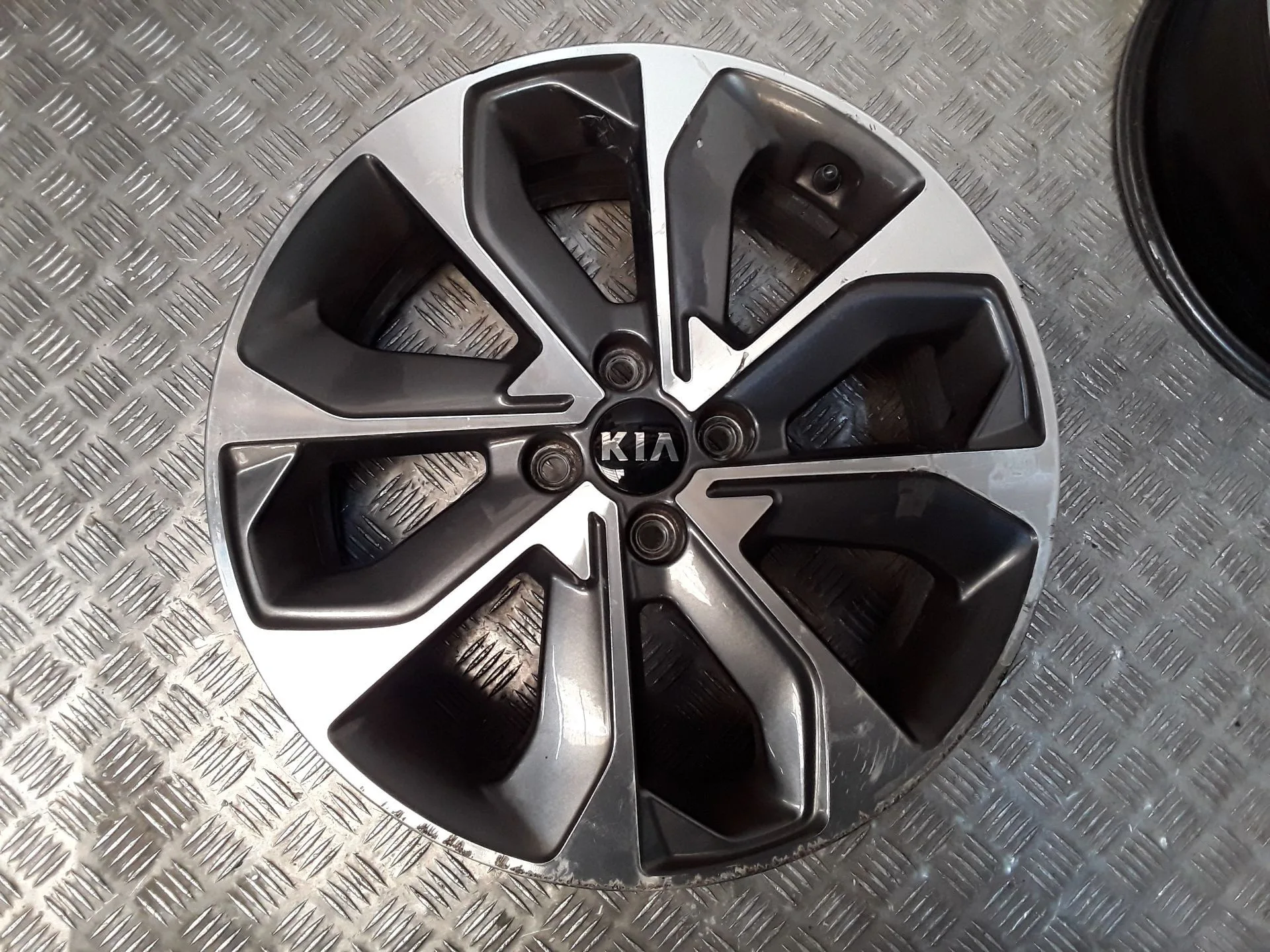 Juego Llantas Aluminio para Kia Stonic (Yb)