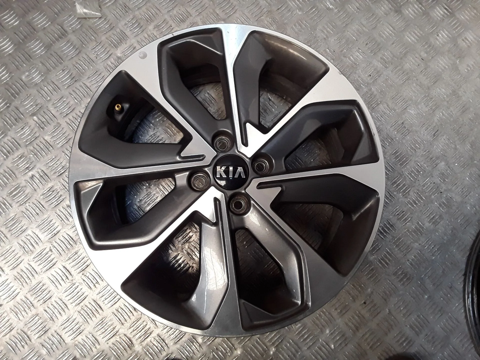 Juego Llantas Aluminio para Kia Stonic (Yb)