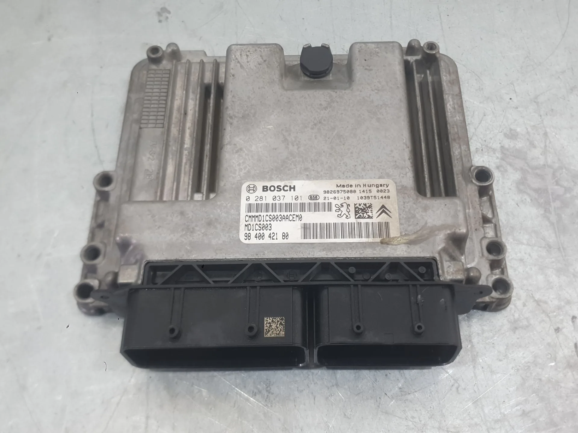 Centralita Motor Uce para Opel Corsa F (P2Jo)