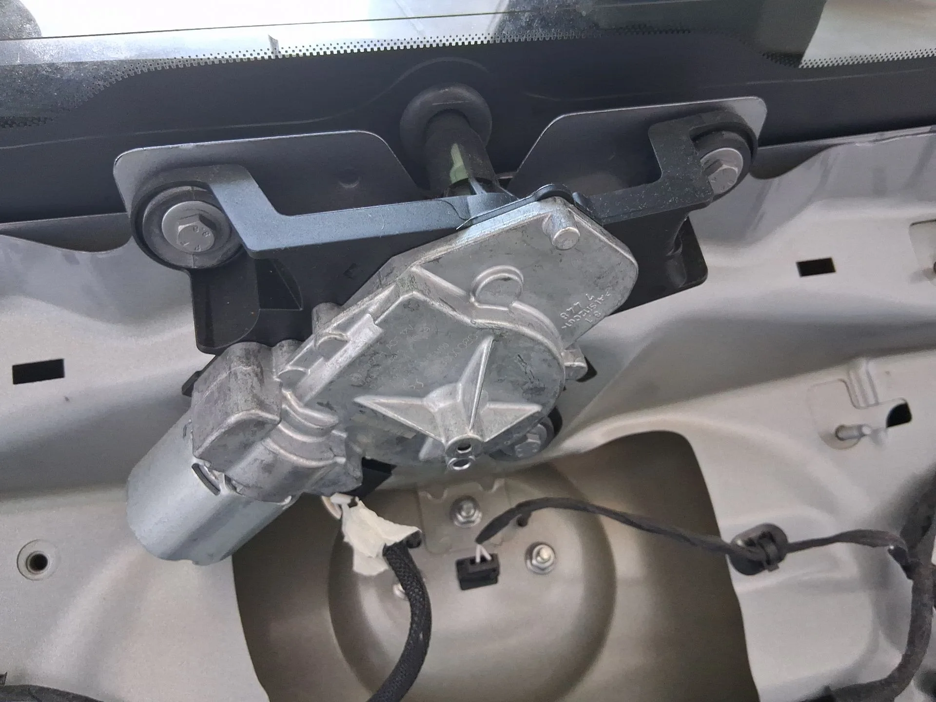 Motor Limpia Trasero para Opel Corsa F (P2Jo)