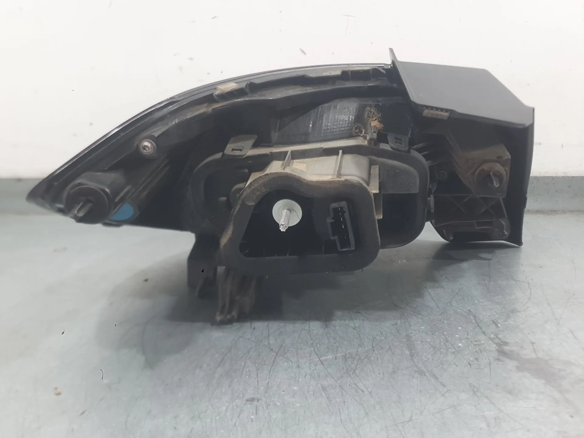 Piloto Trasero Derecho para Opel Corsa F (P2Jo)