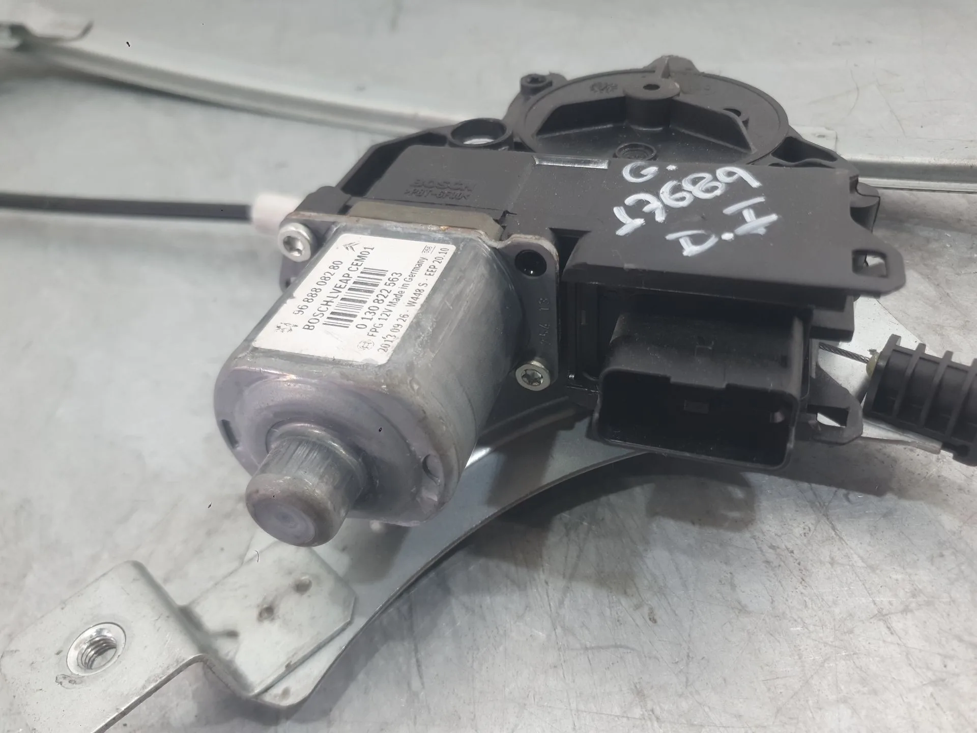 Elevalunas Delantero Izquierdo para Peugeot 508 I (8D_)
