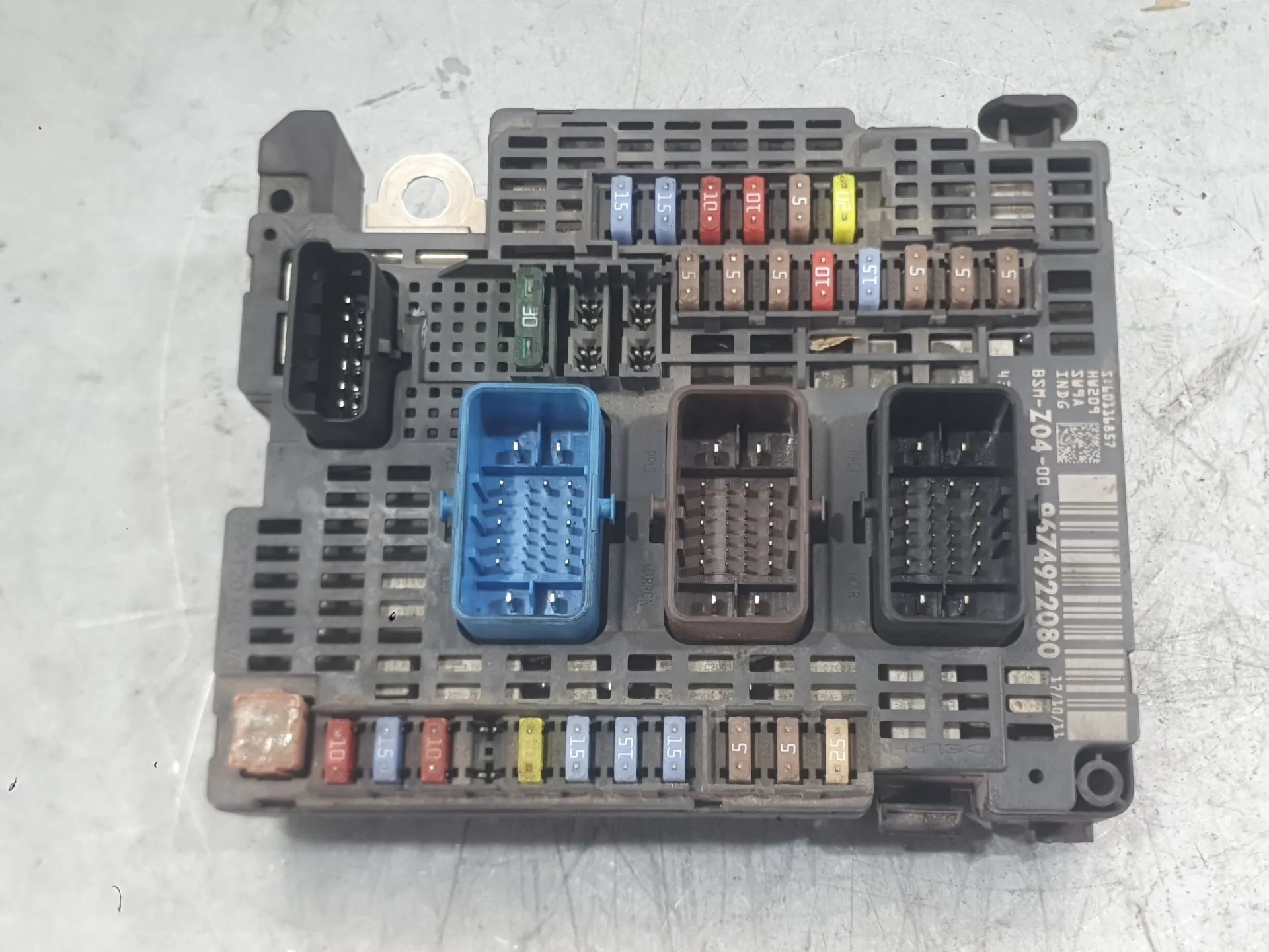 Caja Reles / Fusibles para Peugeot 508 I (8D_)
