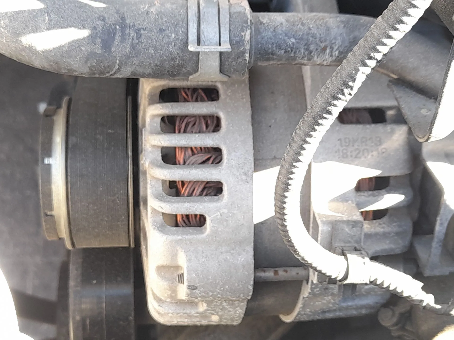 Alternador para Kia Stonic (Yb)