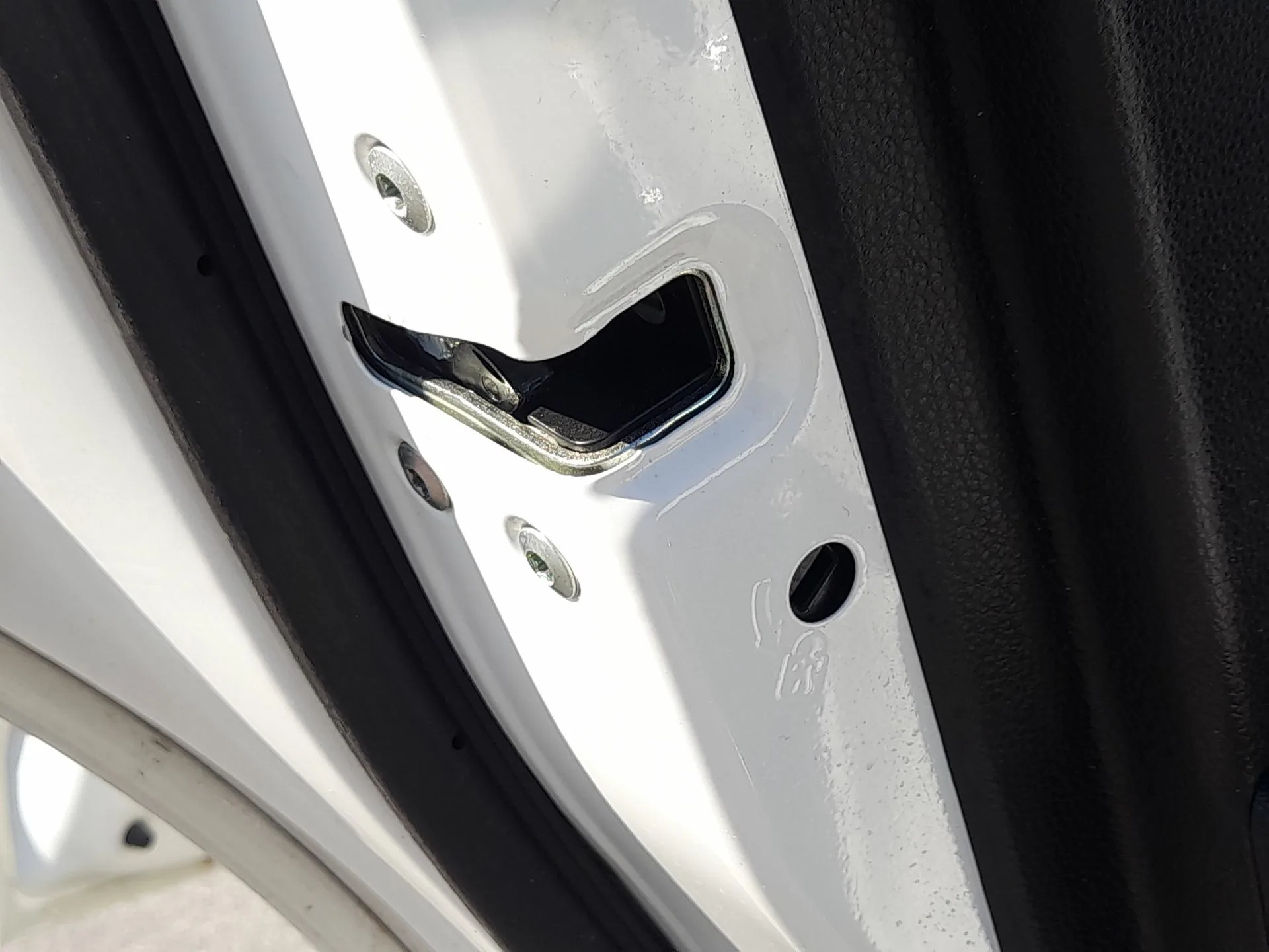 Cerradura Puerta Trasera Izquierda para Kia Stonic (Yb)