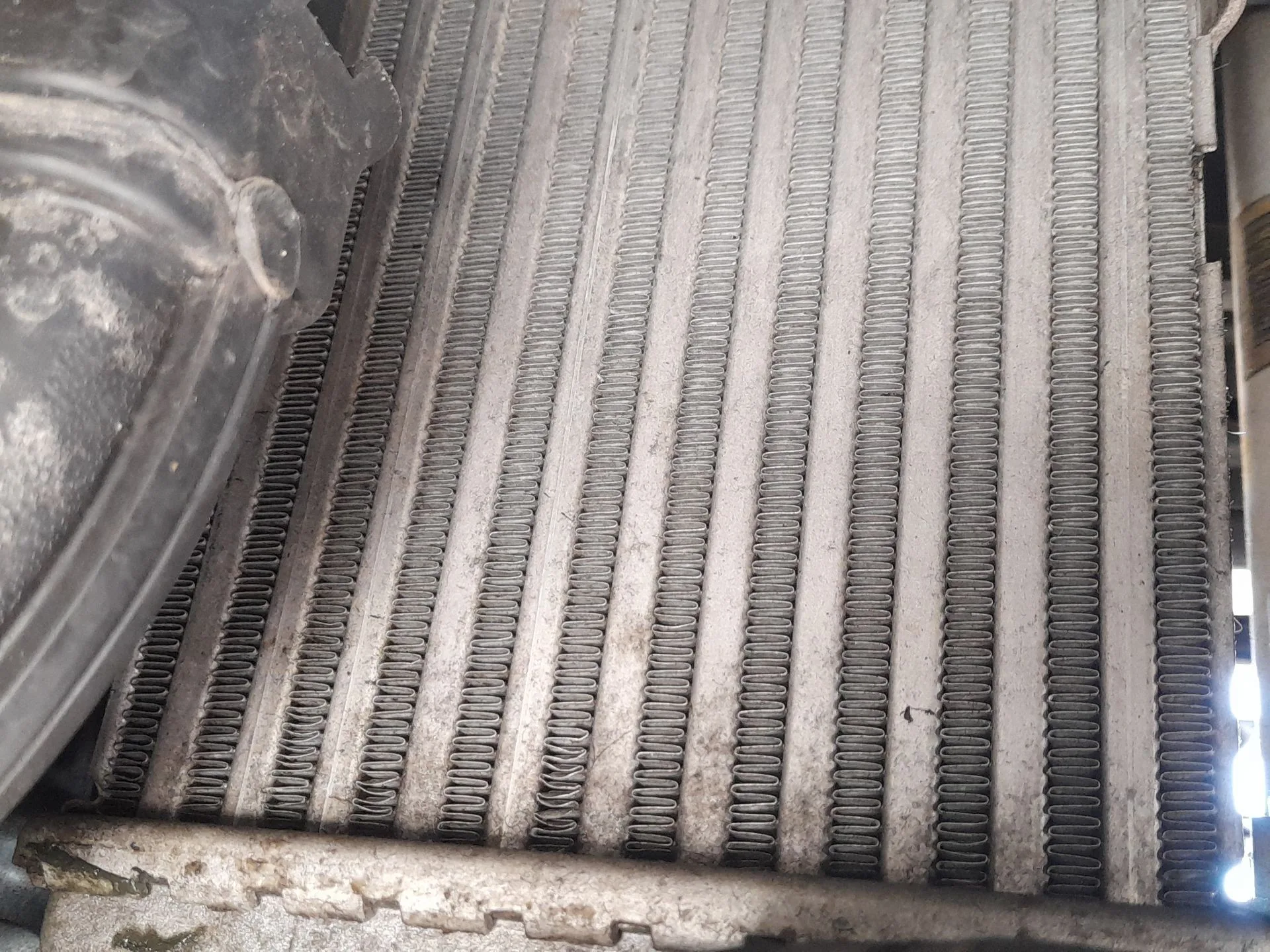 Intercooler para Kia Stonic (Yb)