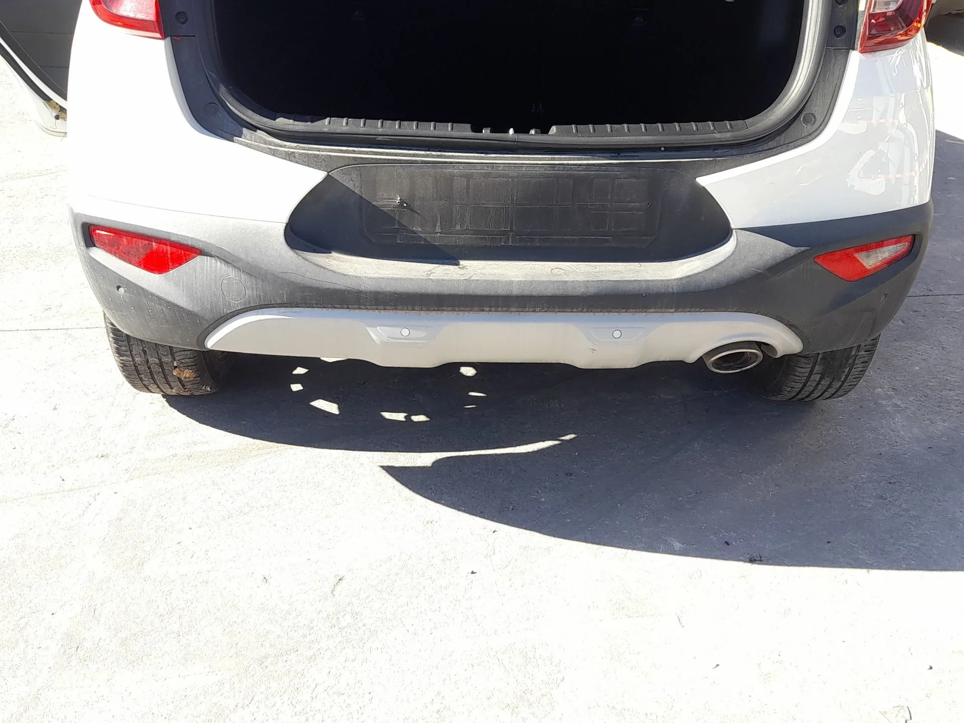 Paragolpes Trasero para Kia Stonic (Yb)