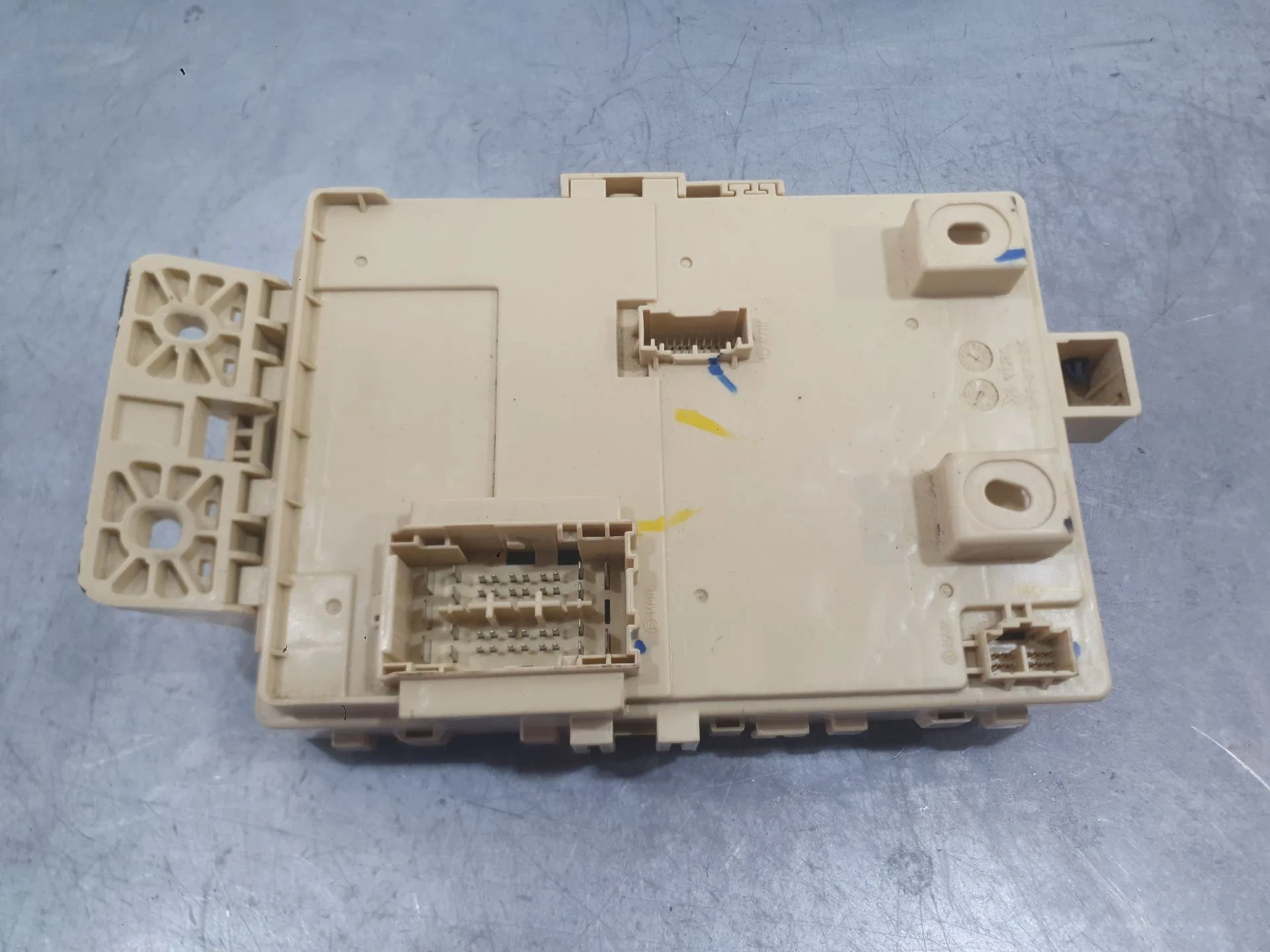 Caja Reles / Fusibles para Hyundai I30 (Pde, Pd, Pden)
