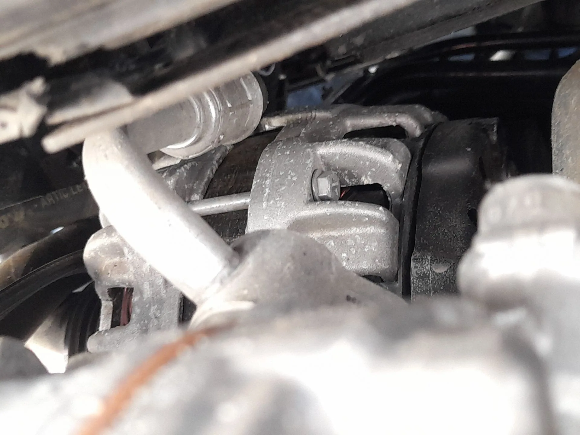 Alternador para Volkswagen Polo Vi (Aw1, Bz1, Ae1)