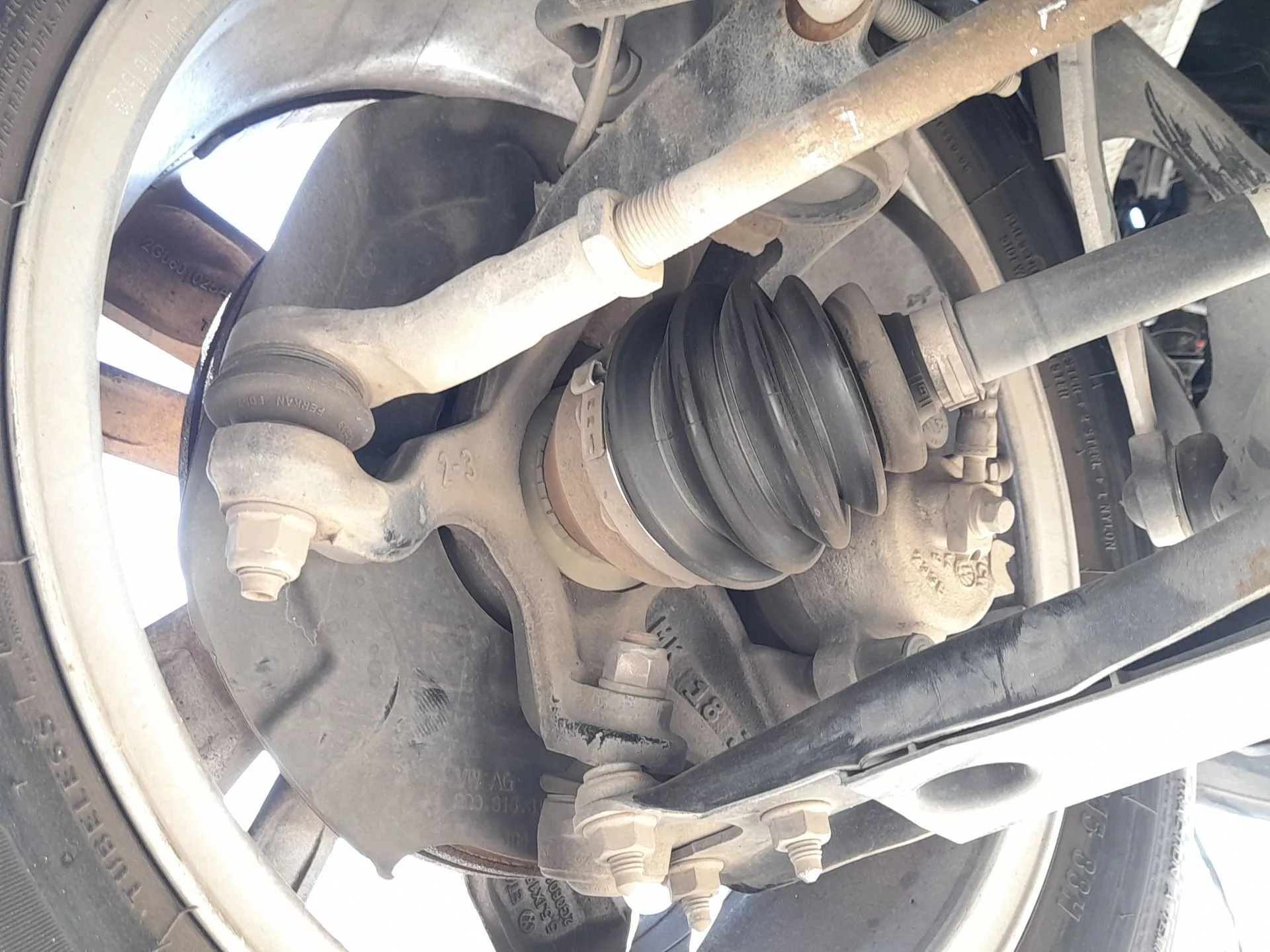 Mangueta Delantera Izquierda para Volkswagen Polo Vi (Aw1, Bz1, Ae1)
