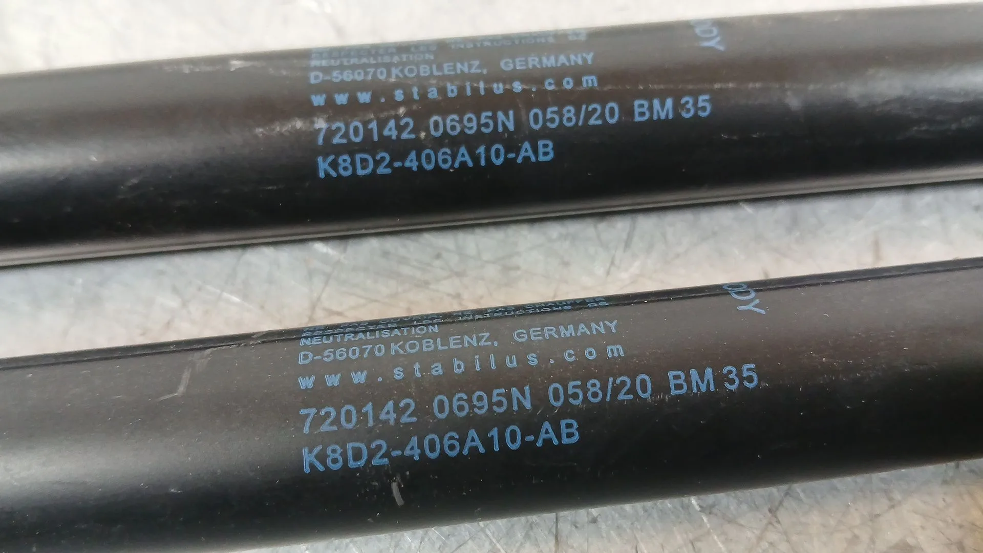 Amortiguadores Maletero / Porton para Land Rover Range Rover Evoque (L551)