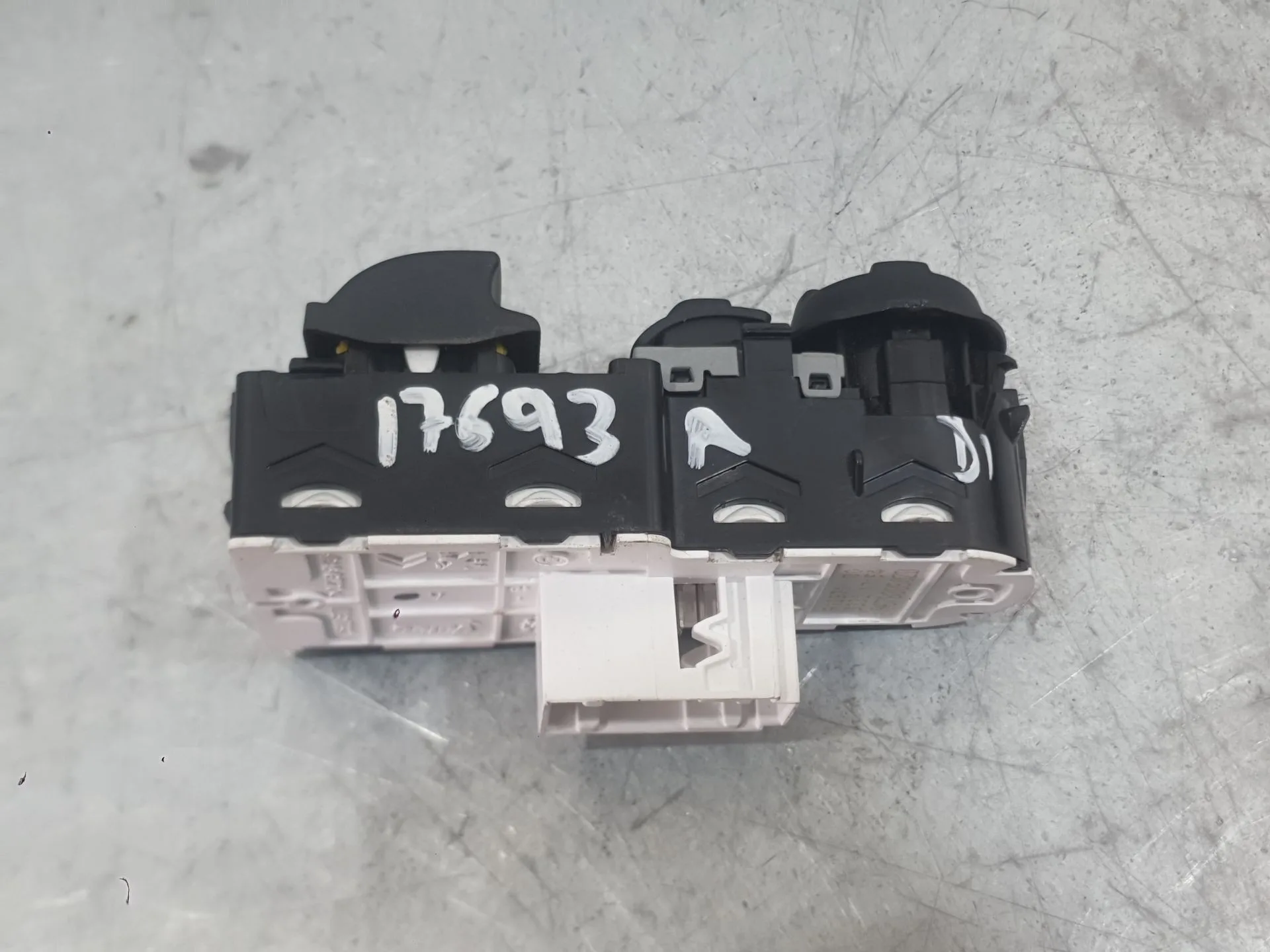 Mando Elevalunas Delantero Izquierdo para Citroën Jumpy Iii Furgoneta (V_)