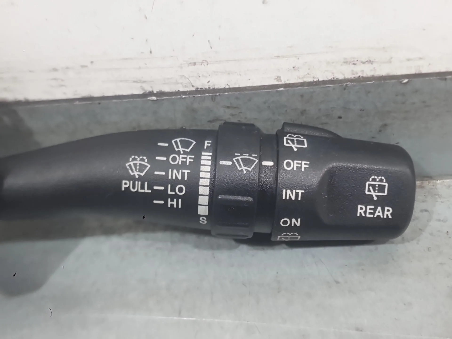 Mando Limpia para Kia Cerato I Hatchback (Ld)