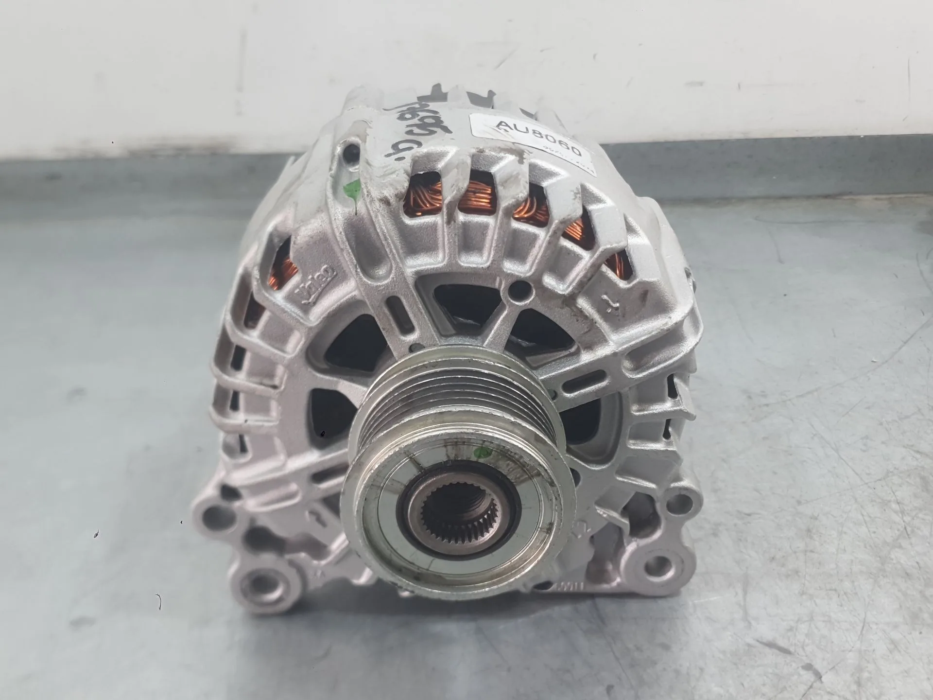Alternador para Volkswagen Golf Vi (5K1)