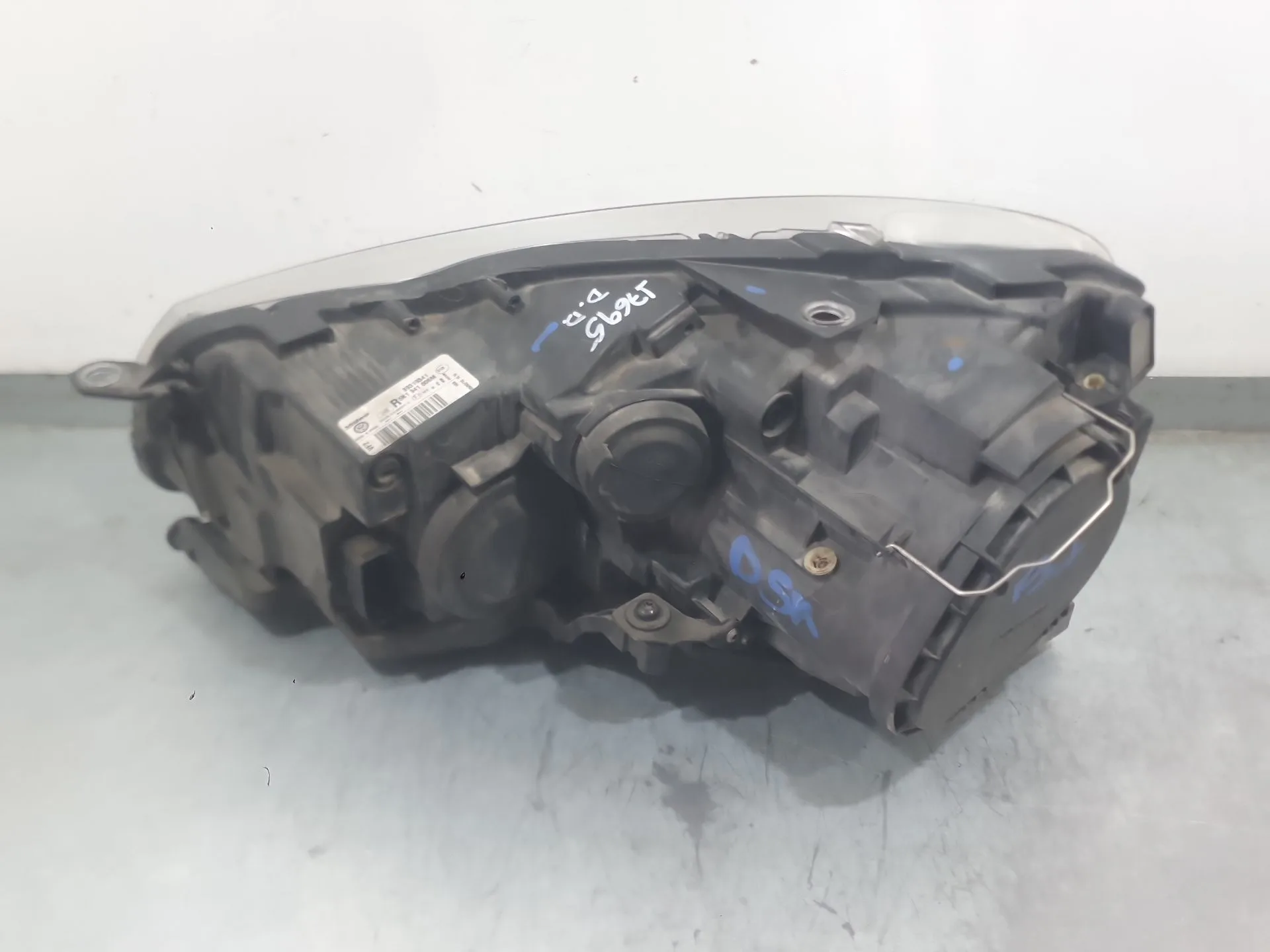 Faro Derecho para Volkswagen Golf Vi (5K1)