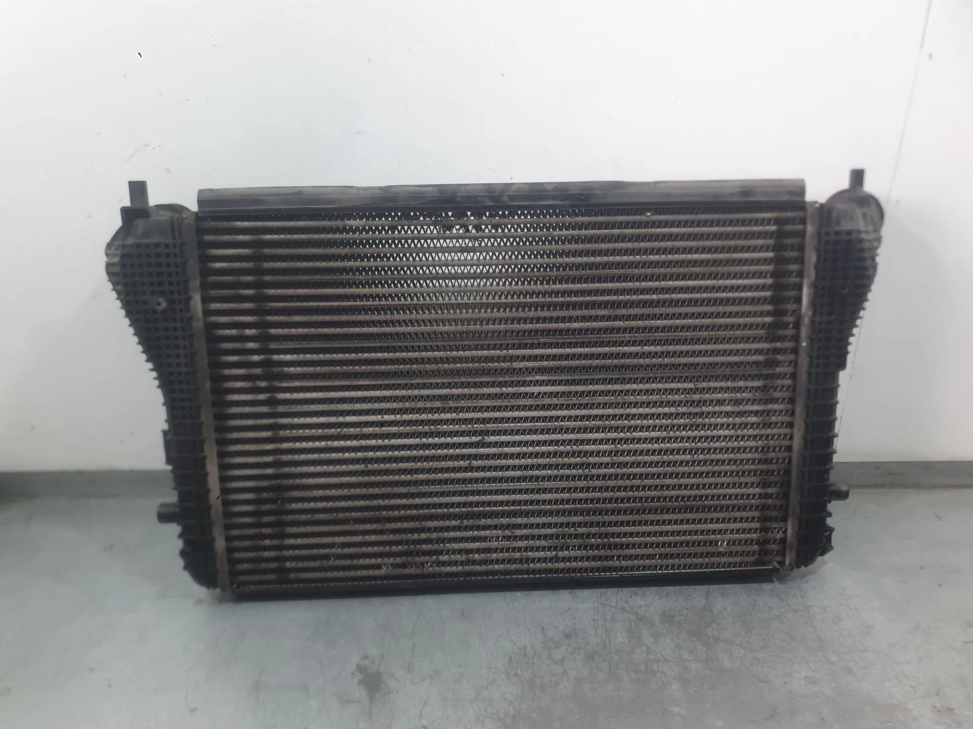 Intercooler para Volkswagen Golf Vi (5K1)