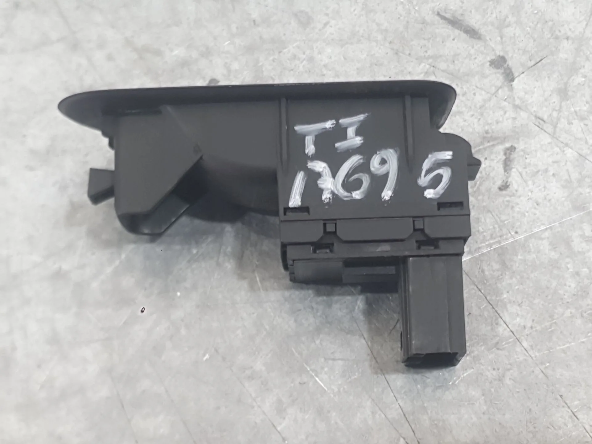 Mando Elevalunas Trasero Izquierdo para Volkswagen Golf Vi (5K1)