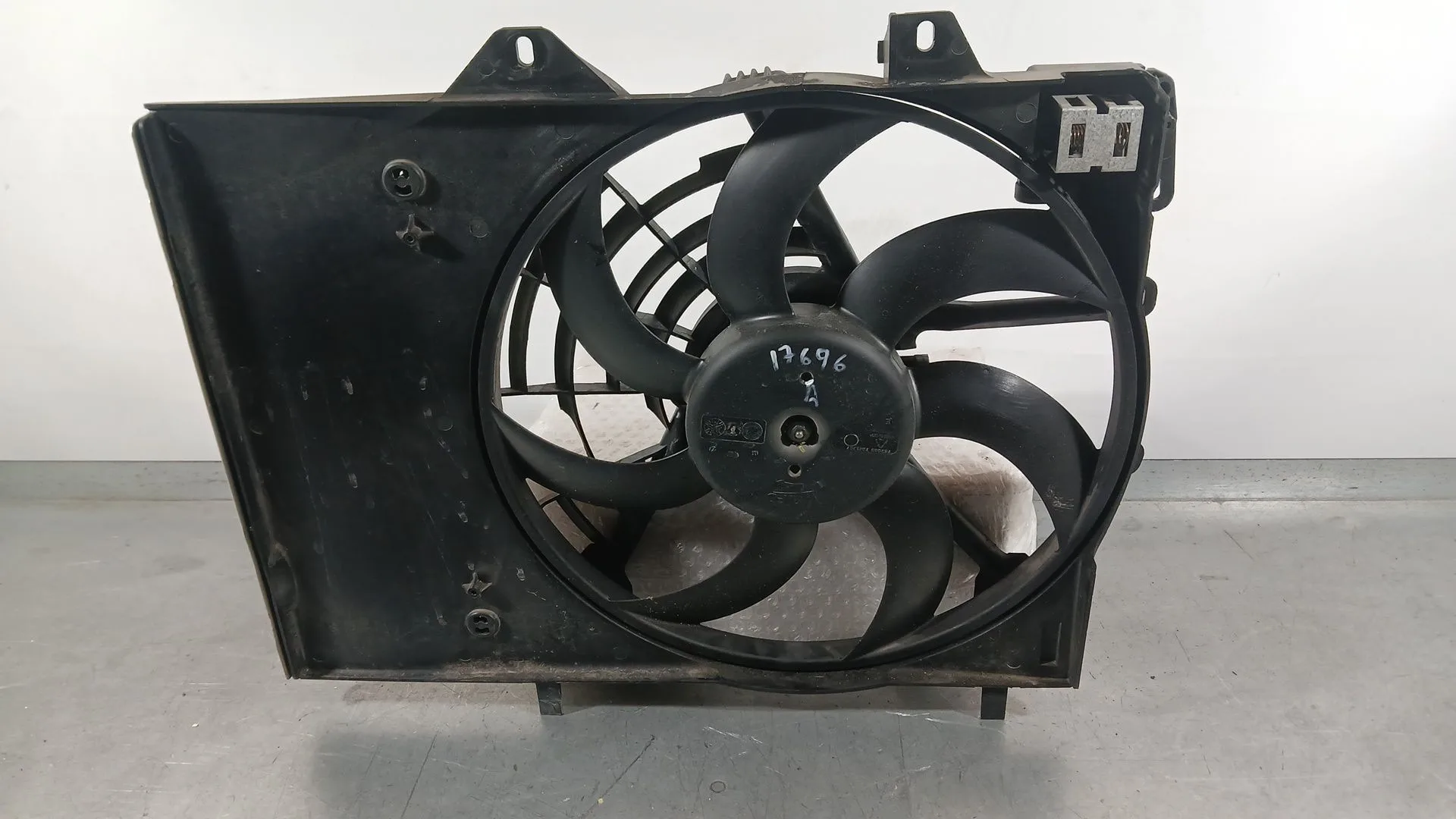 Electroventilador para Citroën C3 Iii (Sx)