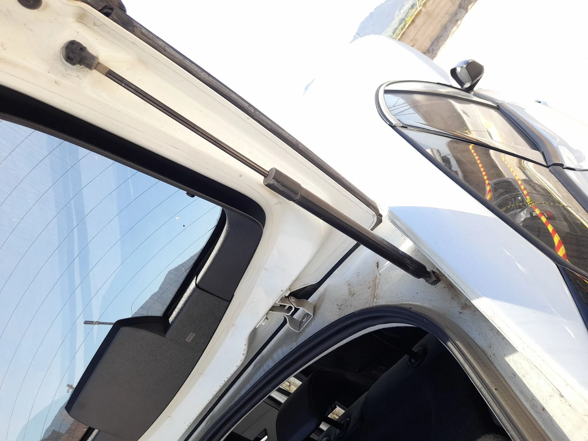 Amortiguadores Maletero / Porton para Citroën C4 Iii (Ba_, Bb_, Bc_)