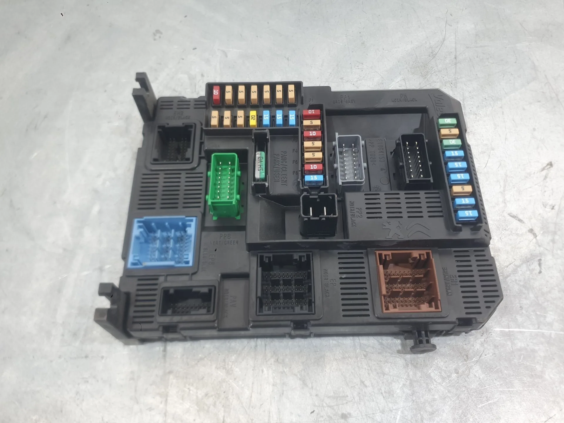 Caja Reles / Fusibles para Citroën C-Elysee (Dd_)