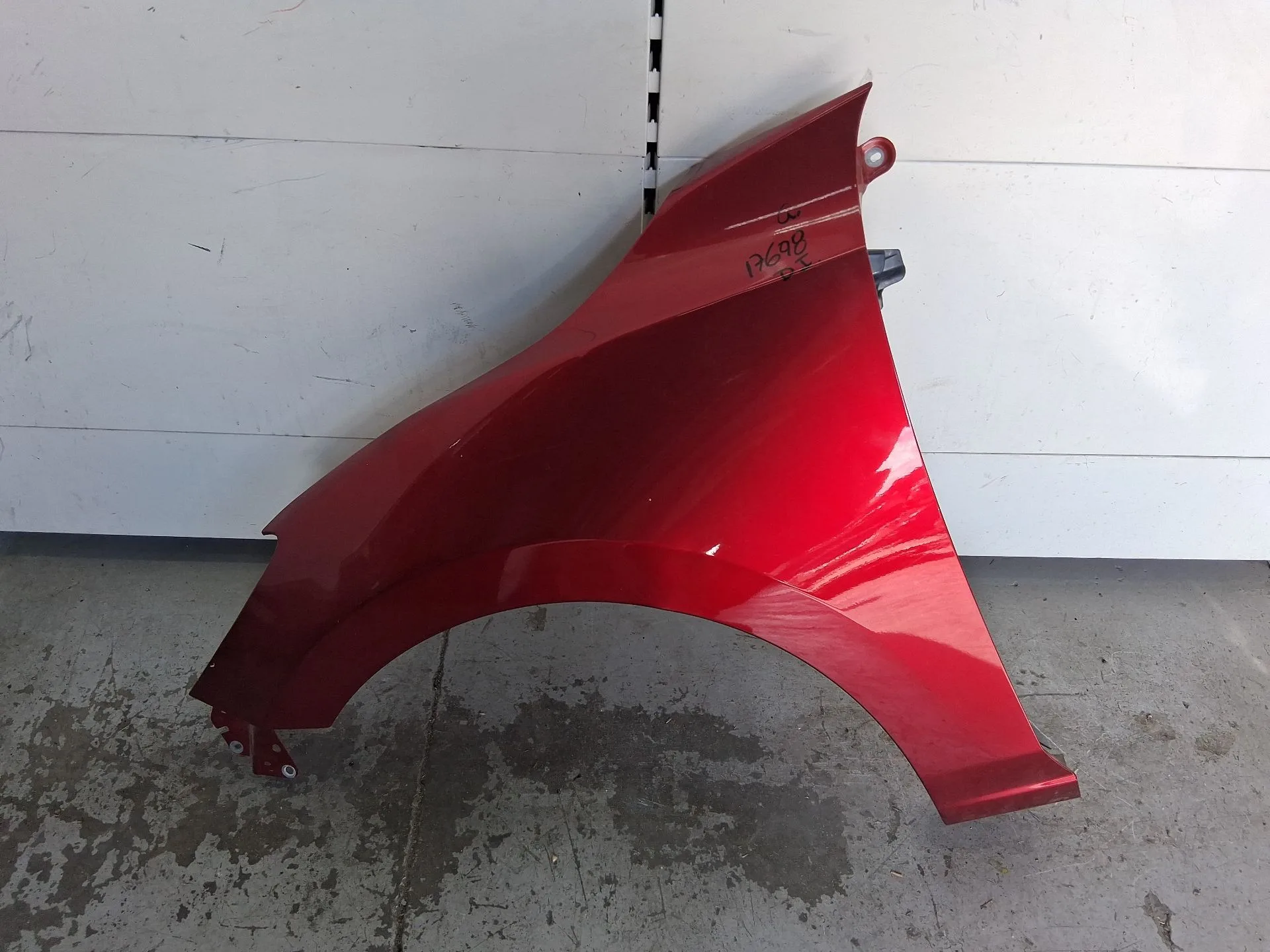 Aleta Delantera Izquierda para Mazda 2 Hatchback (Dl, Dj)