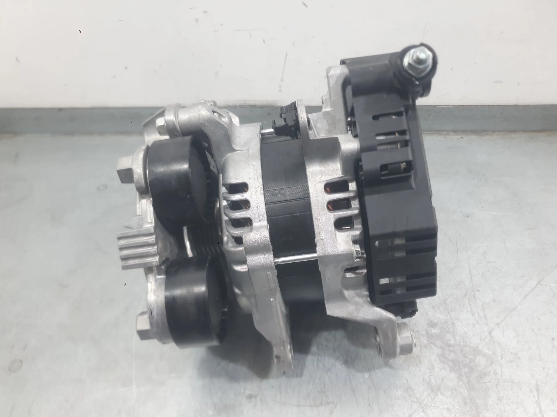 Alternador para Mazda 2 Hatchback (Dl, Dj)