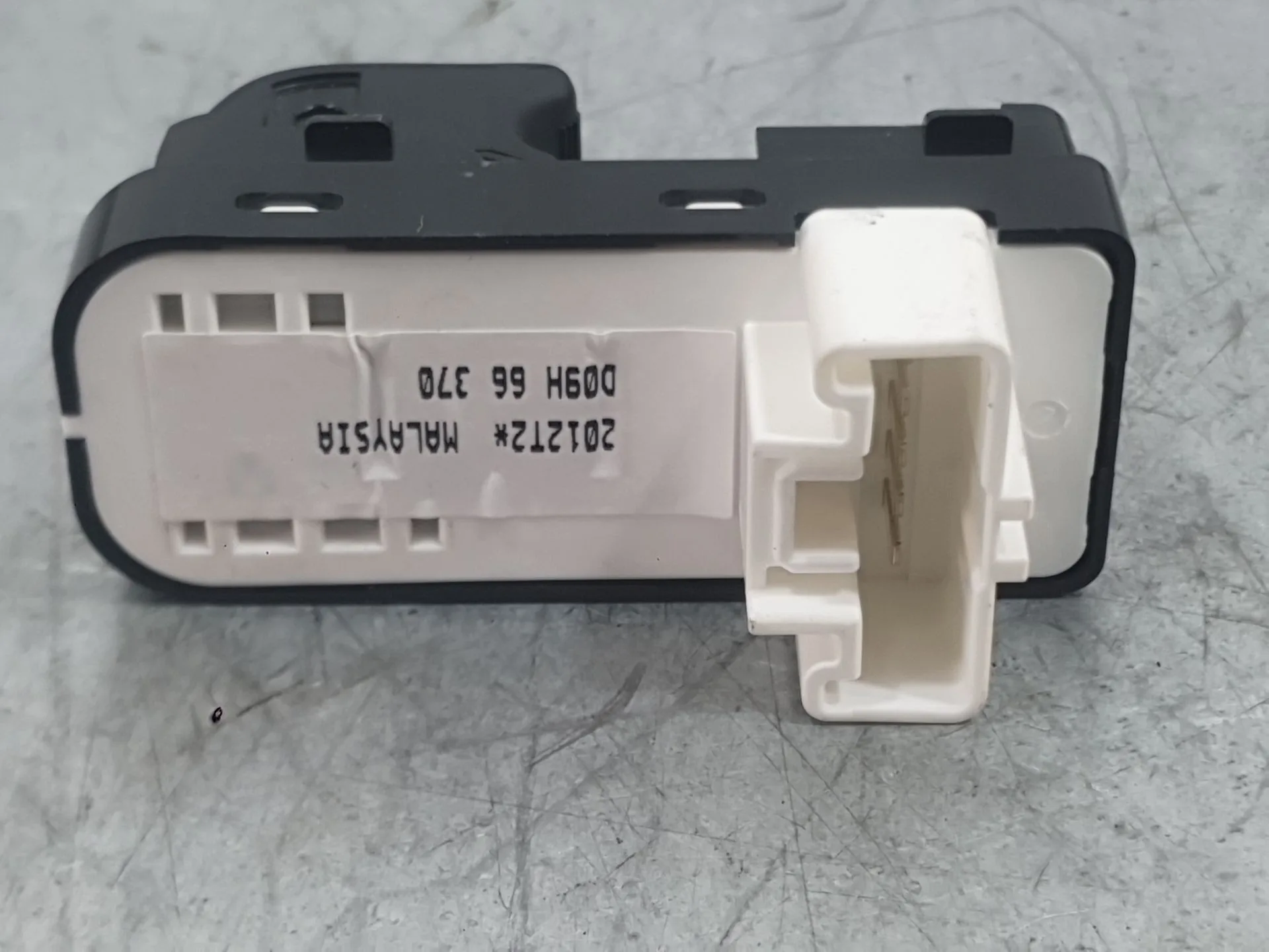 Mando Elevalunas Trasero Derecho para Mazda 2 Hatchback (Dl, Dj)