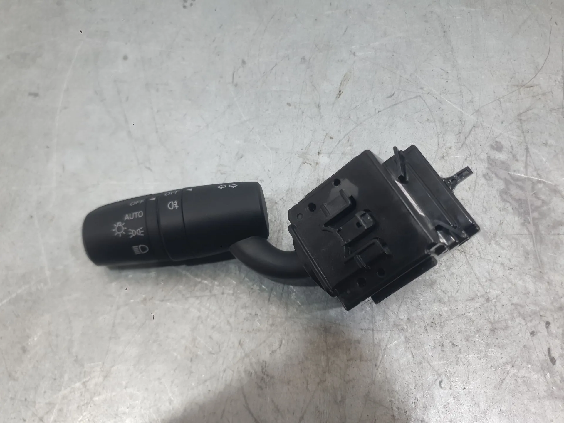 Mando Luces para Mazda 2 Hatchback (Dl, Dj)