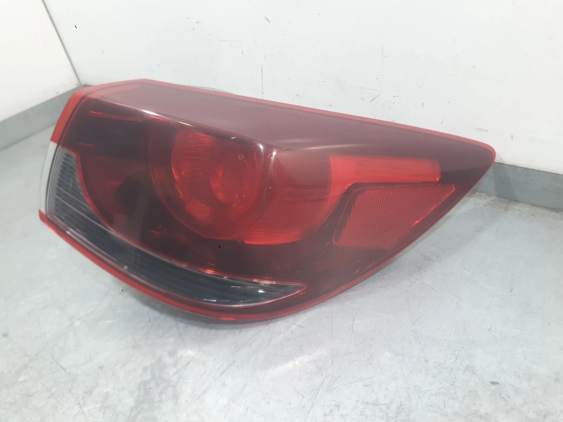 Piloto Trasero Derecho Exterior para Mazda 2 Hatchback (Dl, Dj)