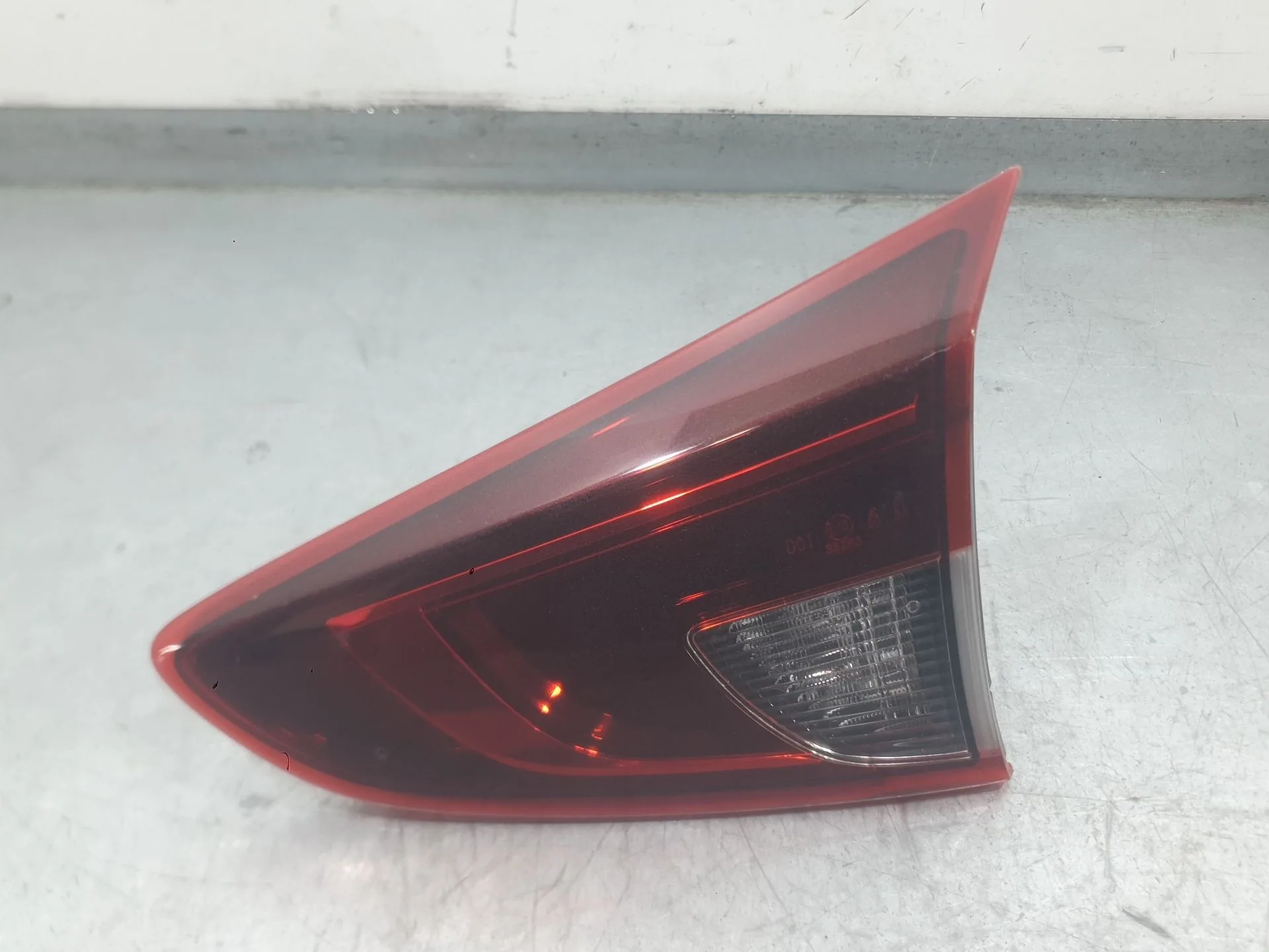 Piloto Trasero Derecho Interior para Mazda 2 Hatchback (Dl, Dj)