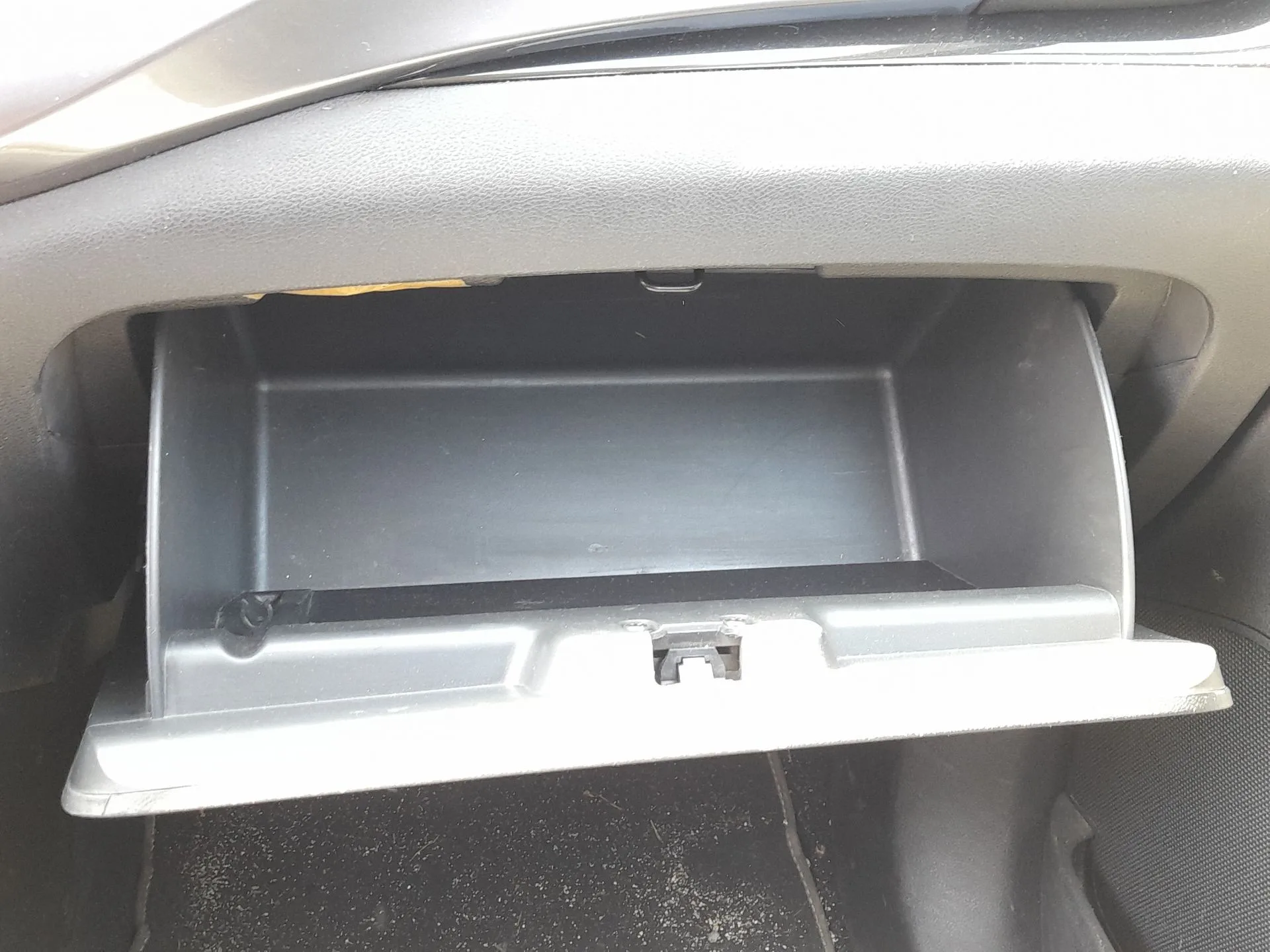 Guantera para Opel Mokka / Mokka X (J13)