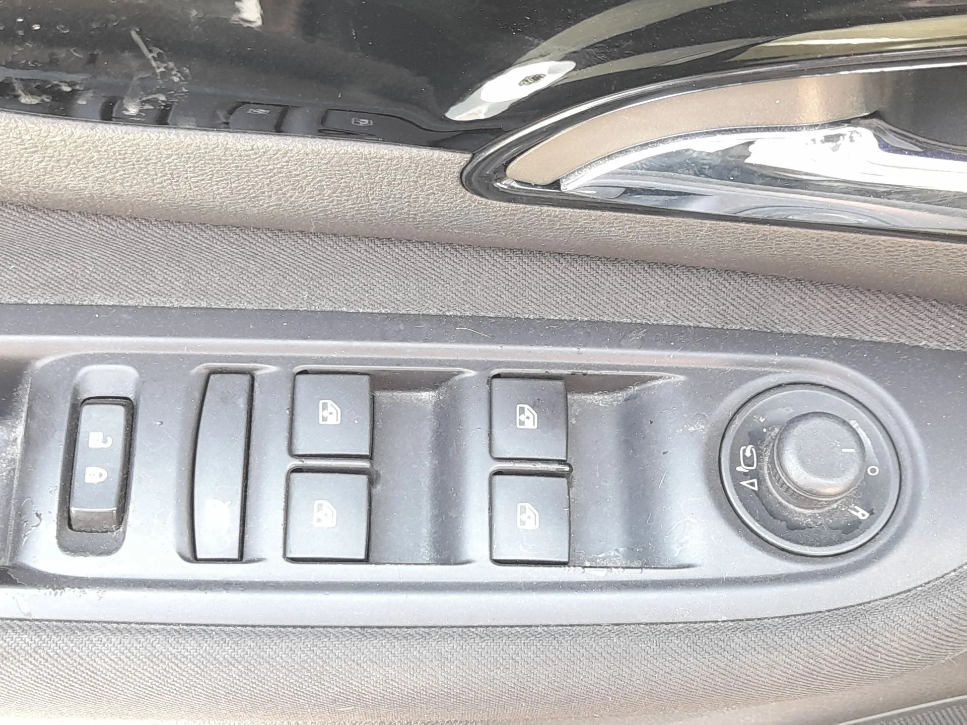 Mando Elevalunas Delantero Izquierdo para Opel Mokka / Mokka X (J13)