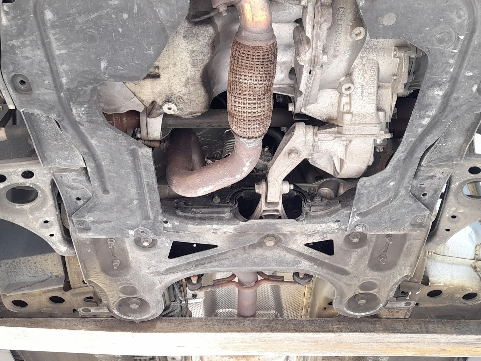Puente Delantero para Opel Mokka / Mokka X (J13)