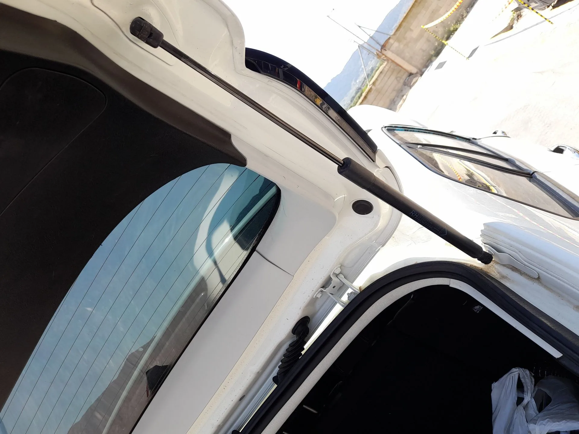 Amortiguadores Maletero / Porton para Fiat Tipo Station Wagon (356_, 357_)
