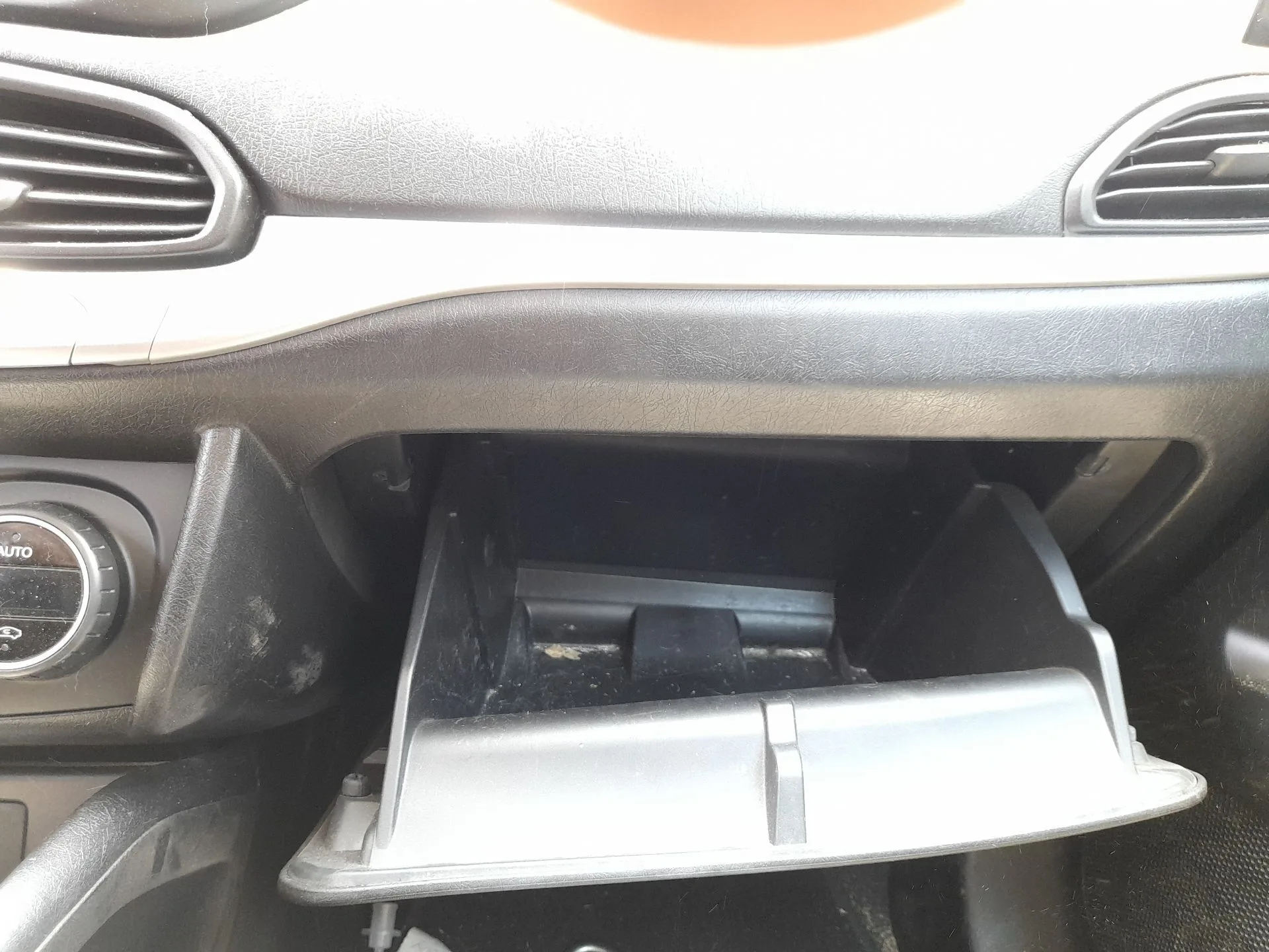 Guantera para Fiat Tipo Station Wagon (356_, 357_)