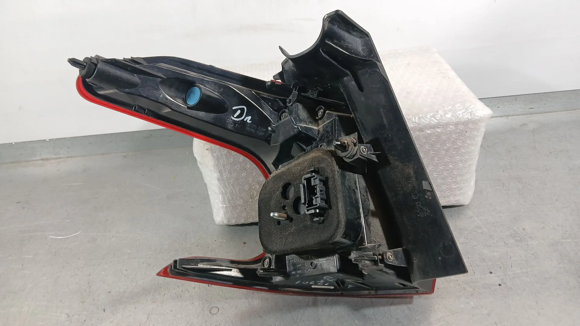 Piloto Trasero Derecho Exterior para Peugeot 2008 I (Cu_)