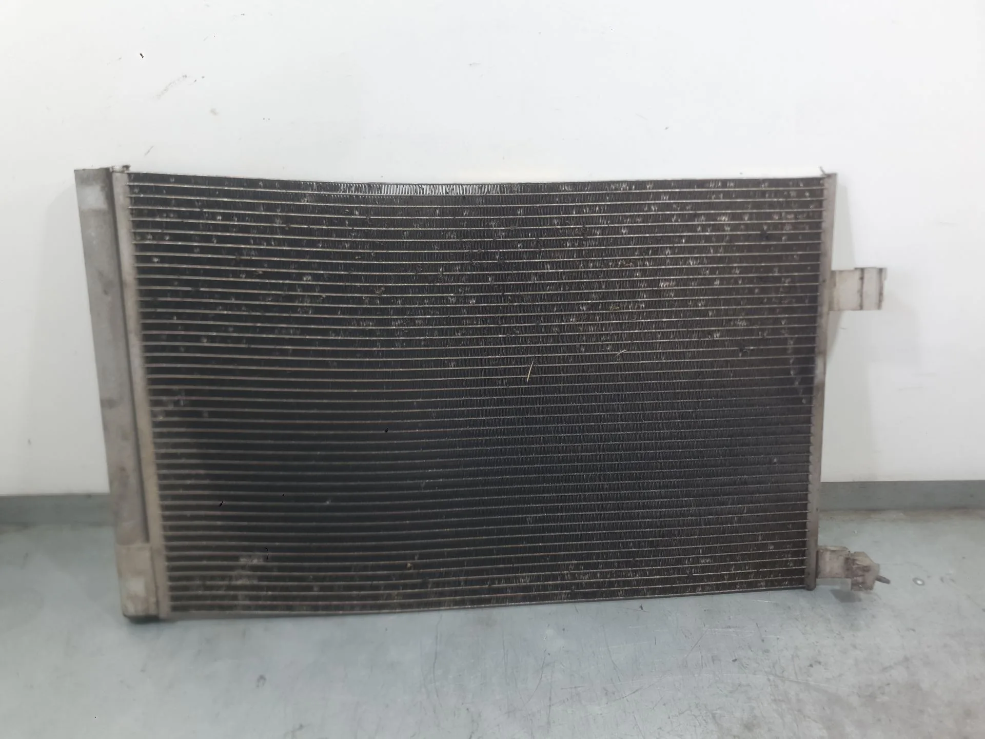 Condensador / Radiador Aire Acondicionado para Jaguar F-Pace (X761)
