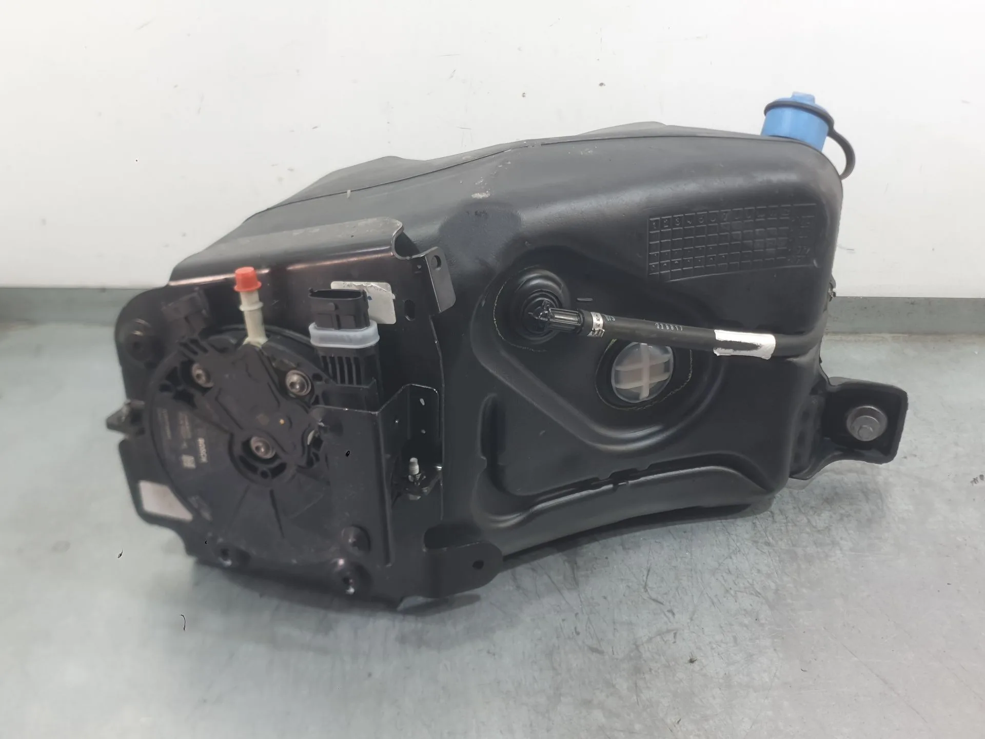 Deposito Adblue para Jaguar F-Pace (X761)