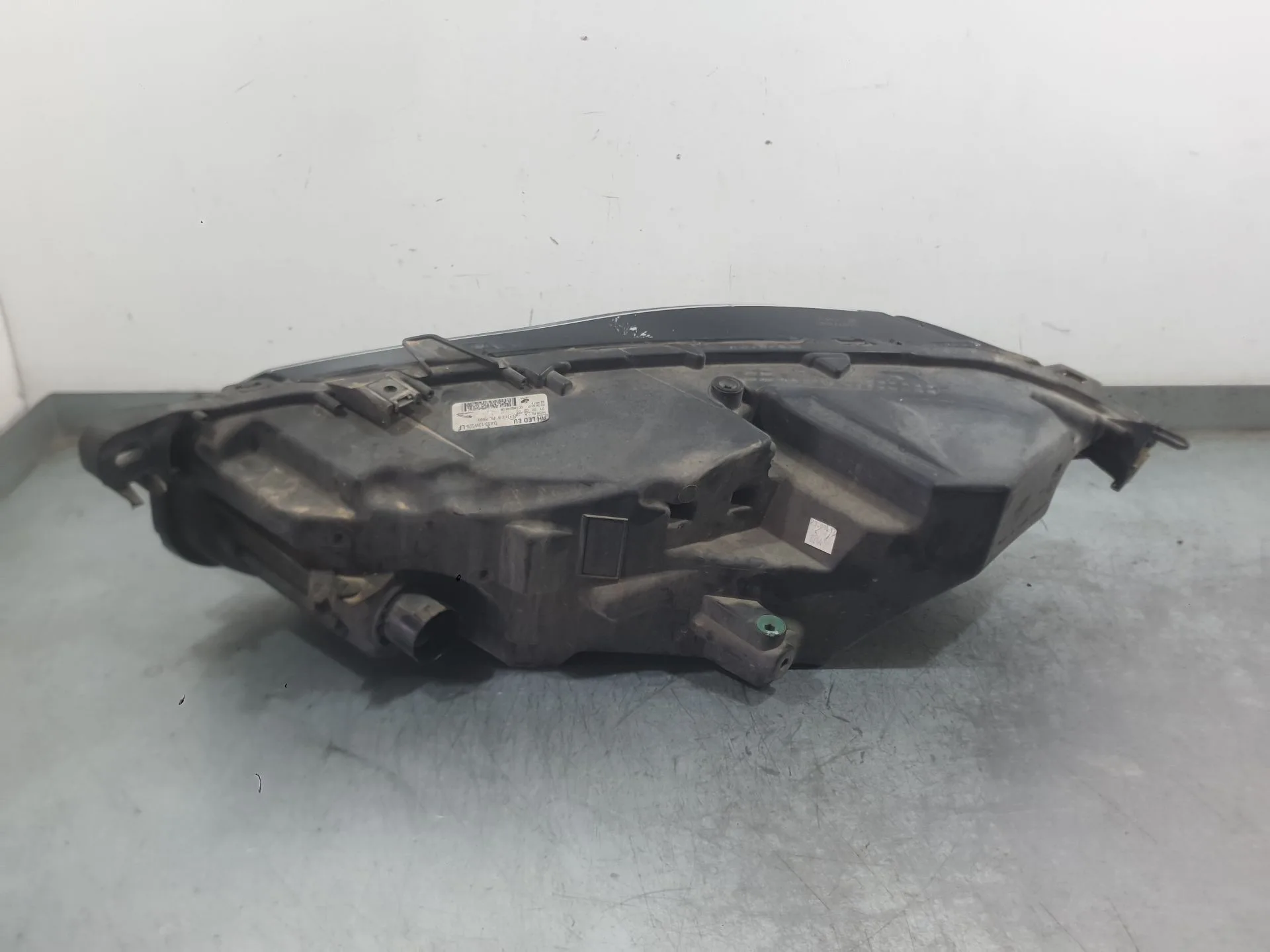 Faro Derecho para Jaguar F-Pace (X761)