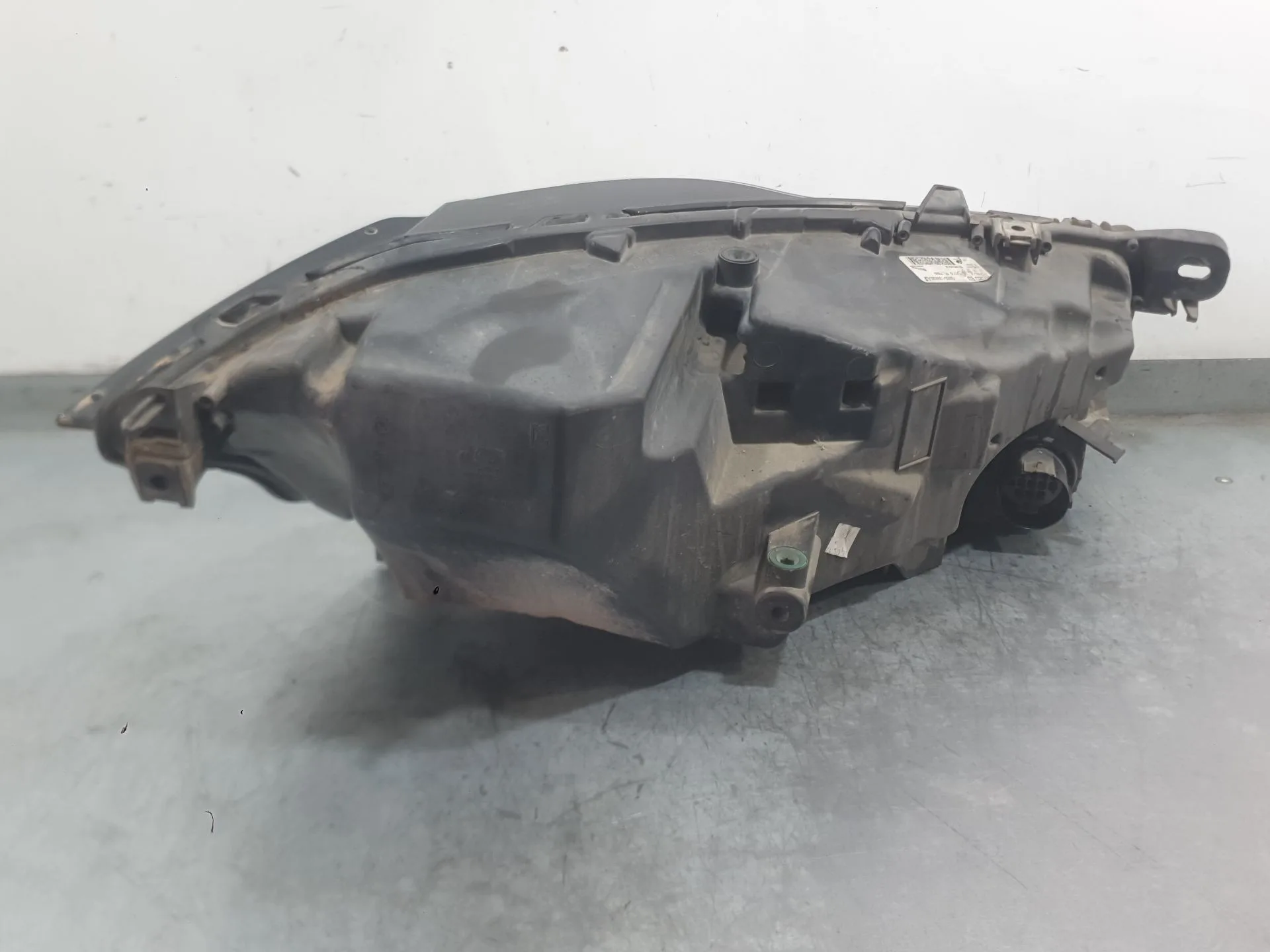 Faro Izquierdo para Jaguar F-Pace (X761)