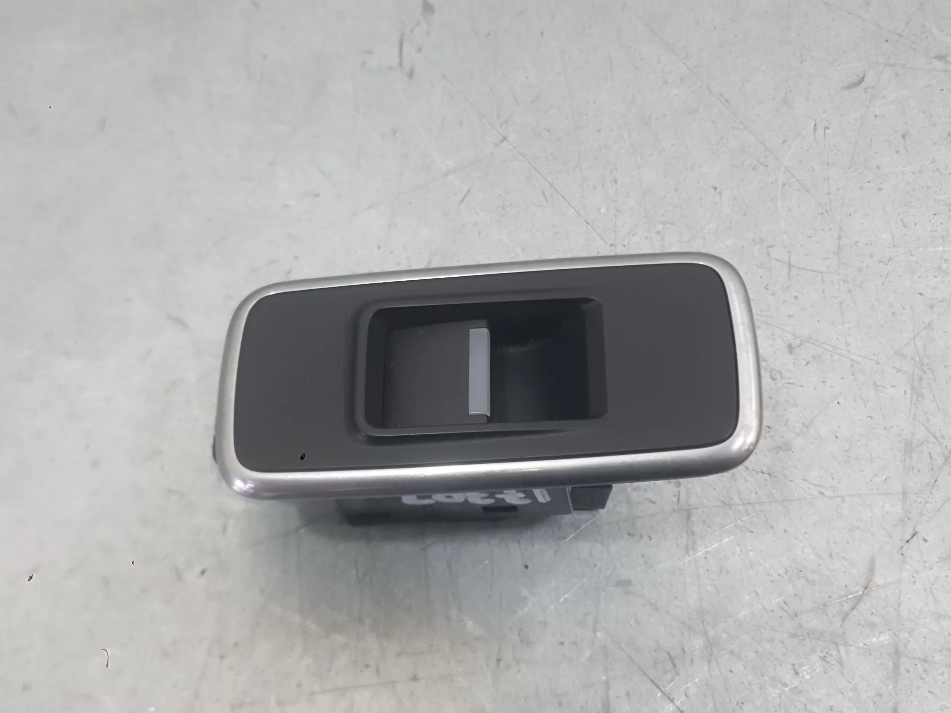 Mando Elevalunas Delantero Derecho para Jaguar F-Pace (X761)