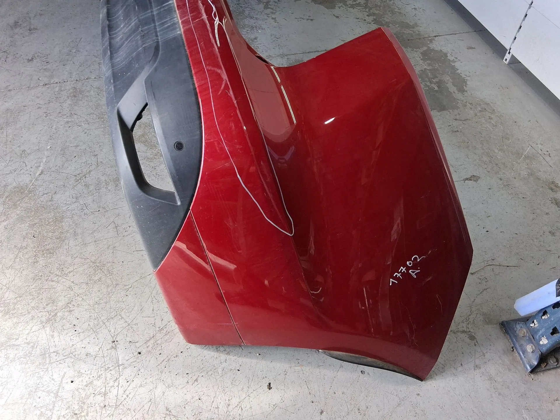 Paragolpes Trasero para Jaguar F-Pace (X761)