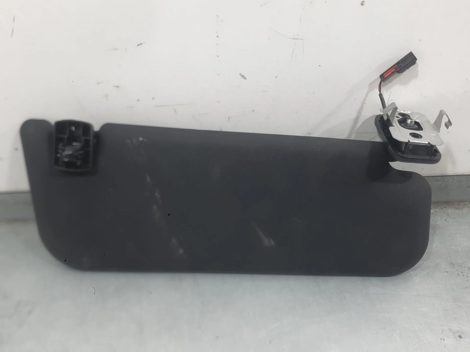 Parasol Izquierdo para Jaguar F-Pace (X761)