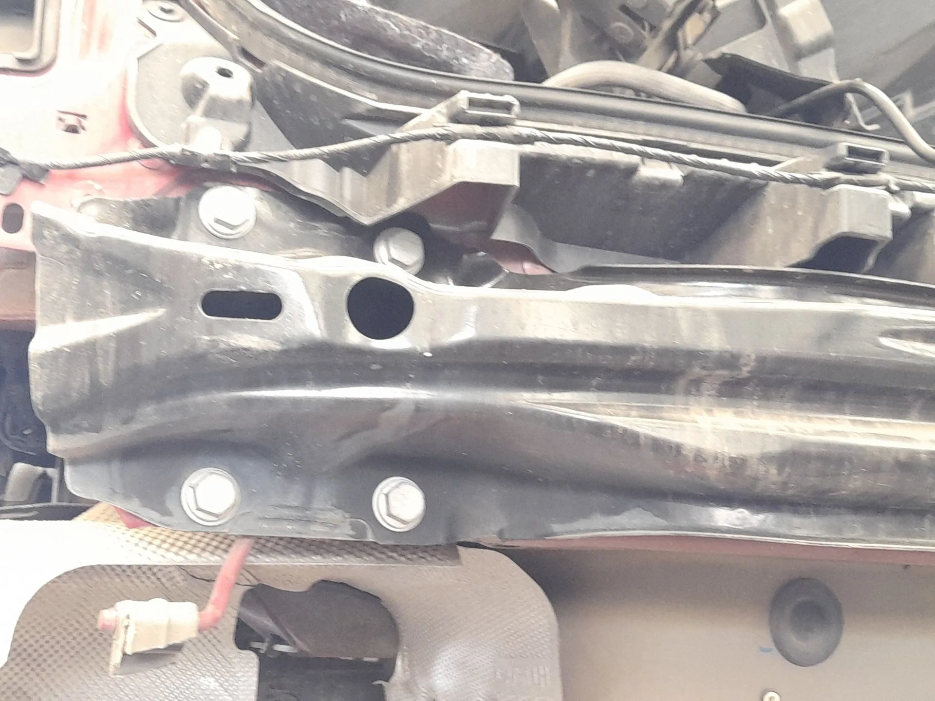 Refuerzo Paragolpes Trasero para Jaguar F-Pace (X761)