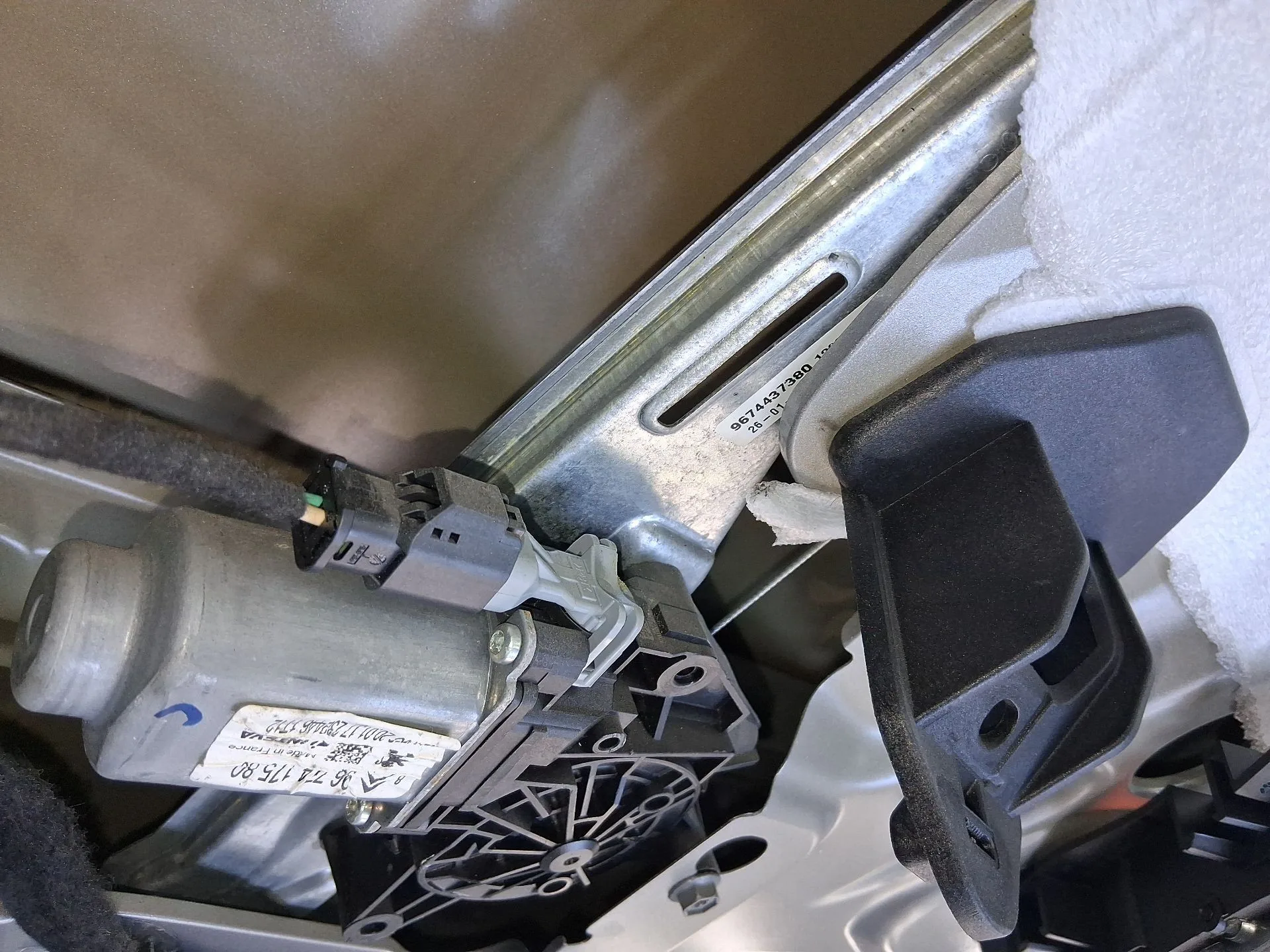 Elevalunas Trasero Izquierdo para Citroën C-Elysee (Dd_)