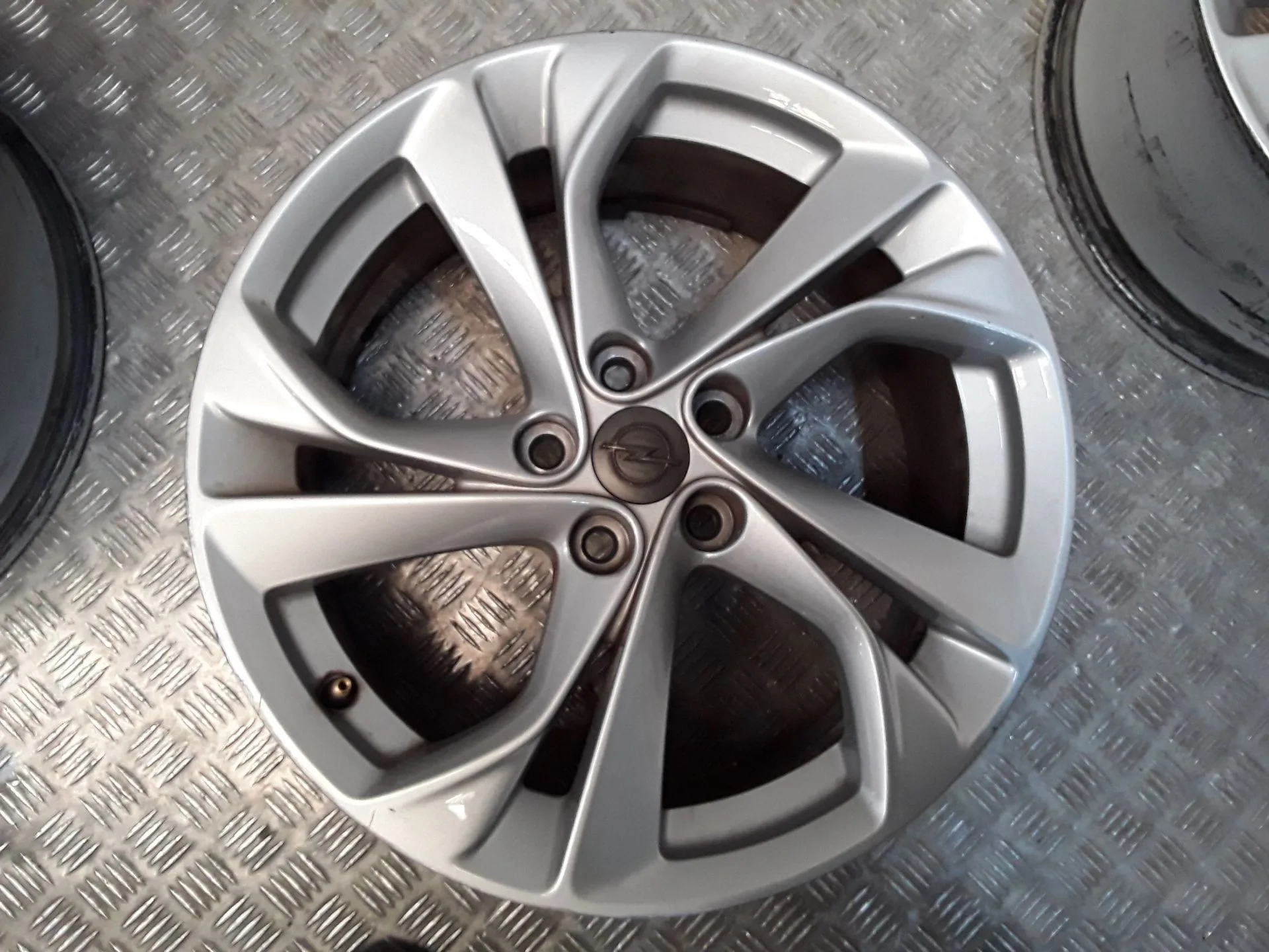 Juego Llantas Aluminio para Opel Astra K (B16)